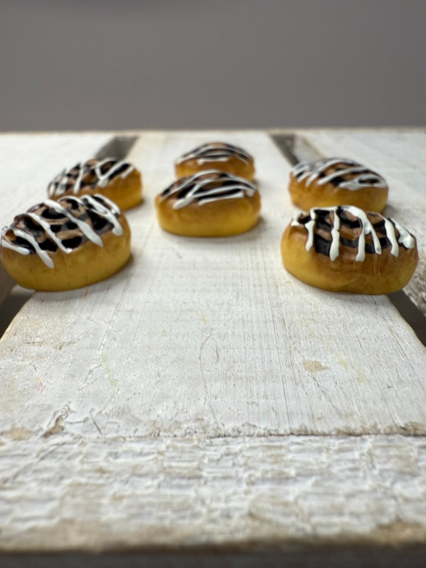 Mini CINNAMON ROLL Trinket Bakery Mini Object Trinkets Speech Therapy Food Minis - Speech and Smile