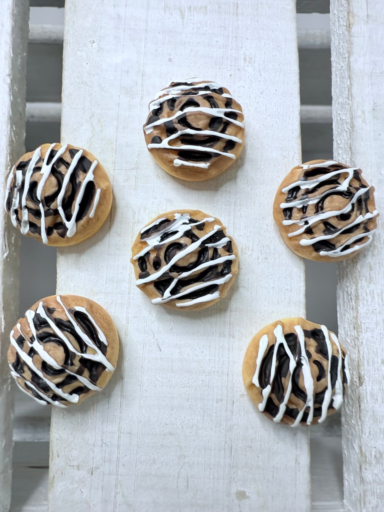 Mini CINNAMON ROLL Trinket Bakery Mini Object Trinkets Speech Therapy Food Minis - Speech and Smile