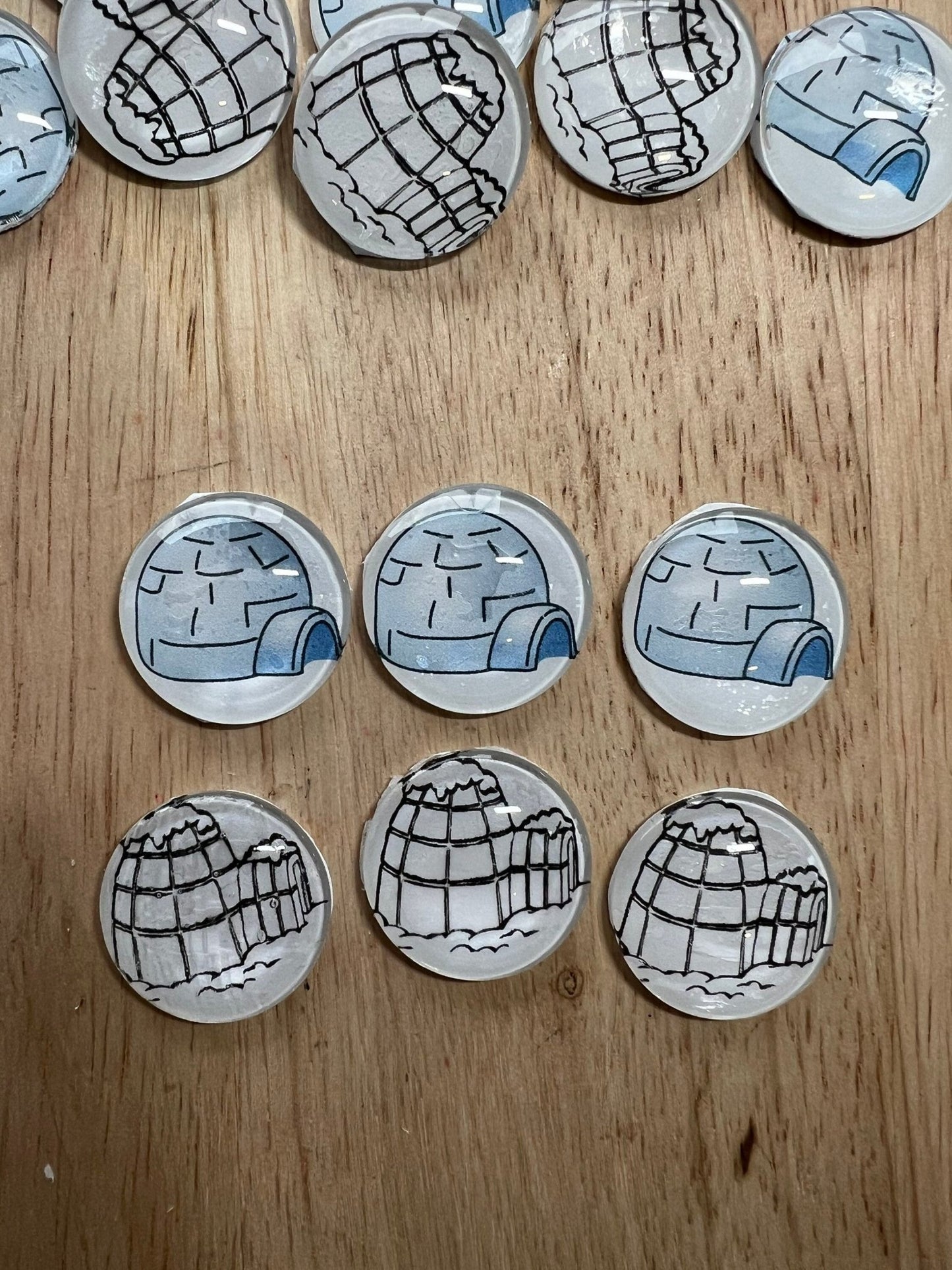Mini IGLOO cabochon Letter I Alphabet Objects for Speech Therapy Miniature Igloo Arctic Mini Objects Trinkets Doodads - Speech and Smile