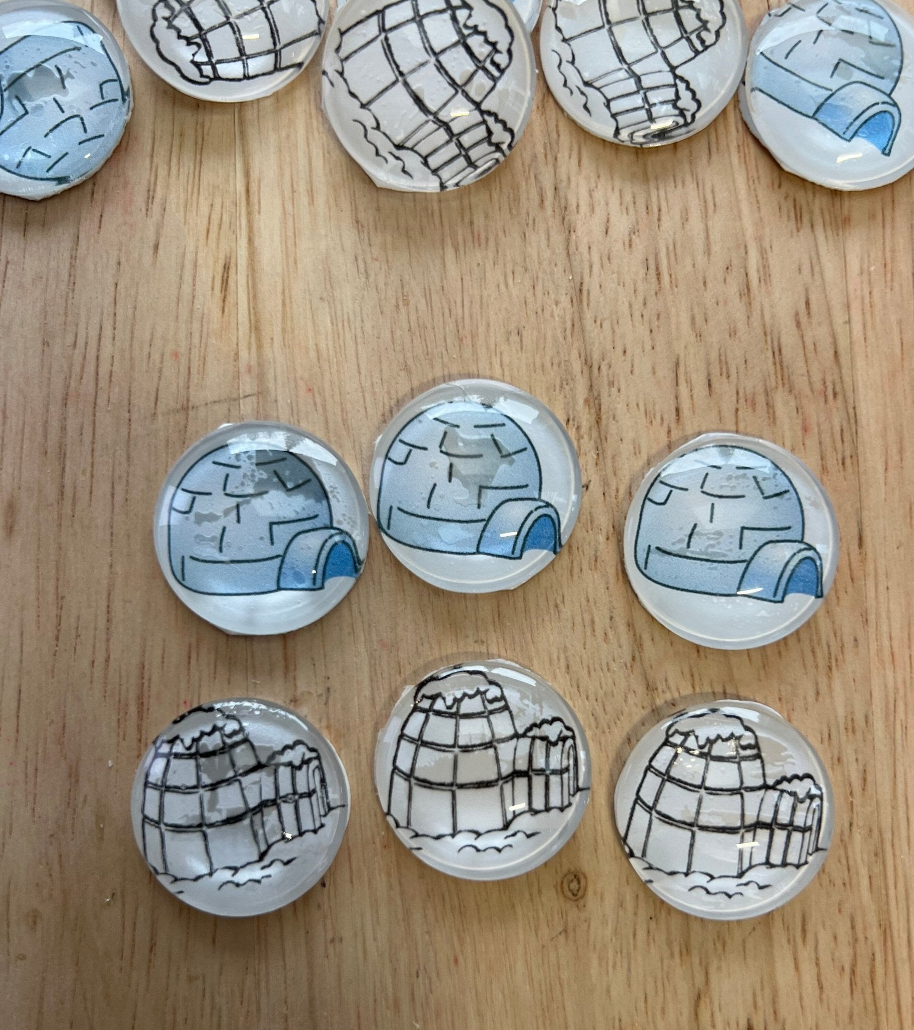Mini IGLOO cabochon Letter I Alphabet Objects for Speech Therapy Miniature Igloo Arctic Mini Objects Trinkets Doodads - Speech and Smile