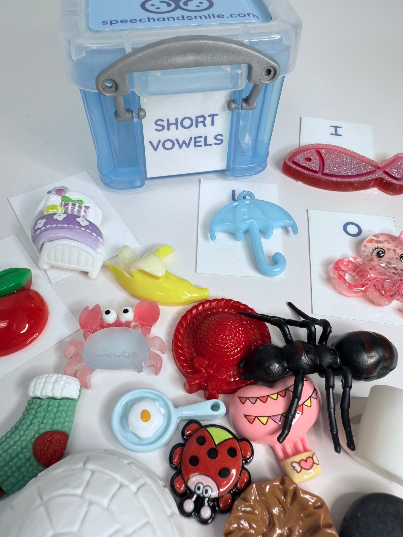 Mini Objects for Vowel Sounds Kit Reading Set of Short and Long Vowel Objects - Speech and Smile