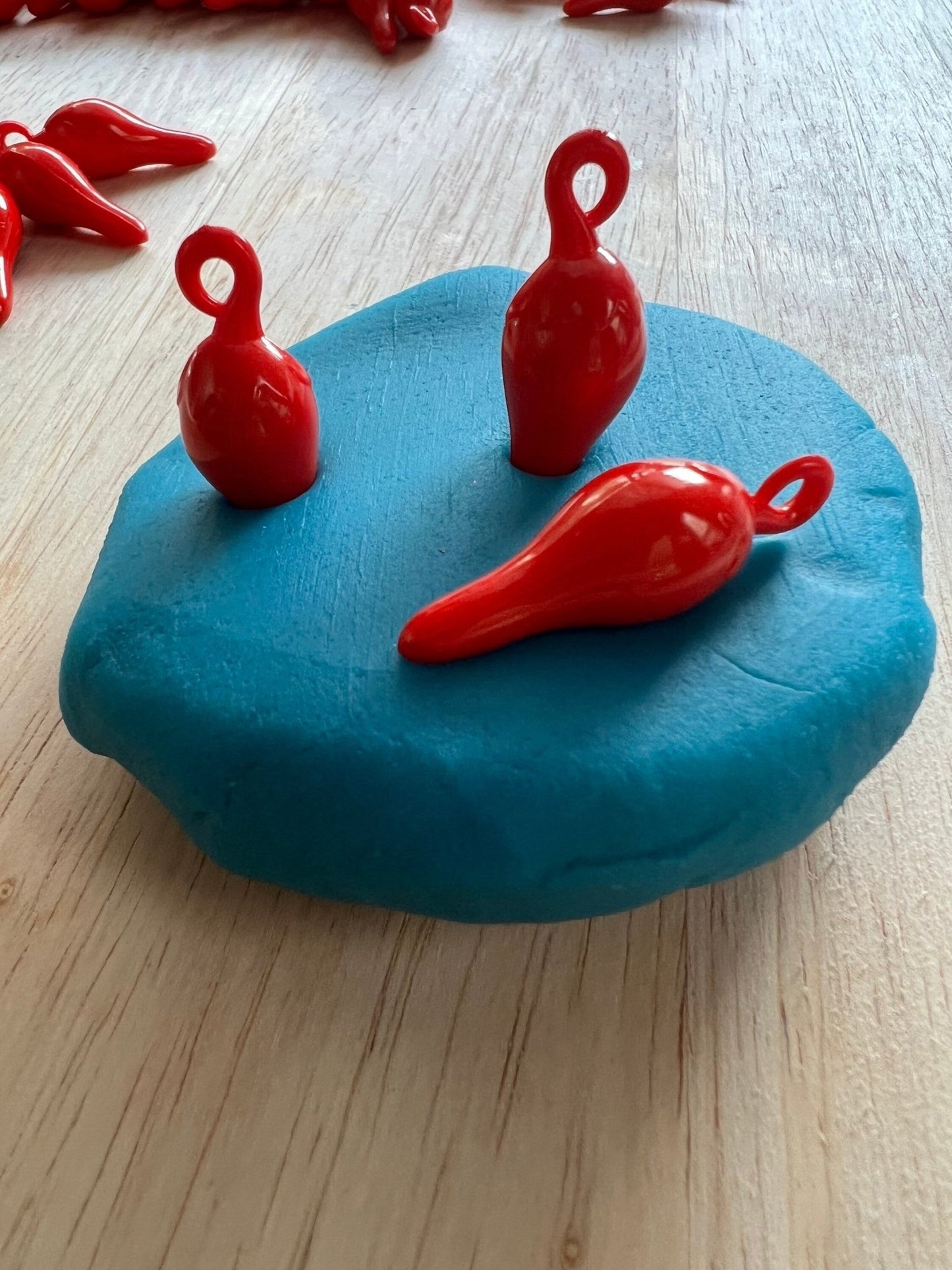 Mini PEPPER Object - Speech Therapy Mini Objects - Kitchen Theme Play Objects - Food Trinkets Doodads - Speech Minis - Mini Chili Pepper Charm - Speech and Smile