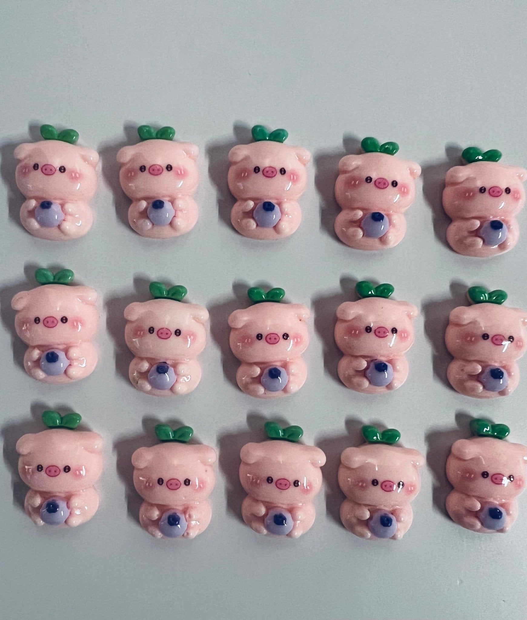 Mini Pig Holding Blueberry – Farm Animal Mini Object for Speech Therapy - Speech and Smile