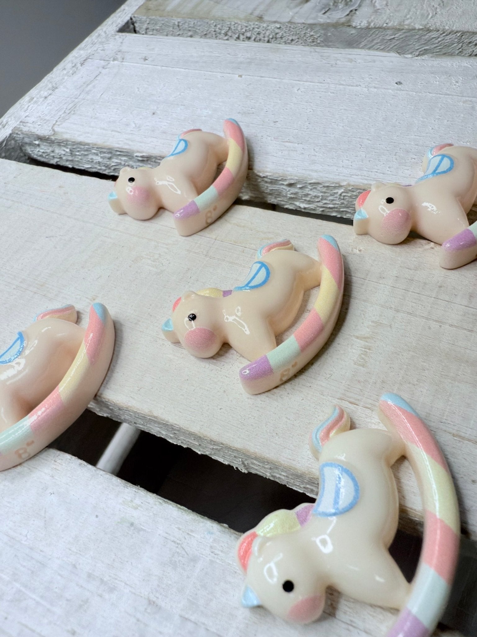 Mini rocking horse objects - baby shower theme trinkets - mini objects for speech therapy - Speech and Smile