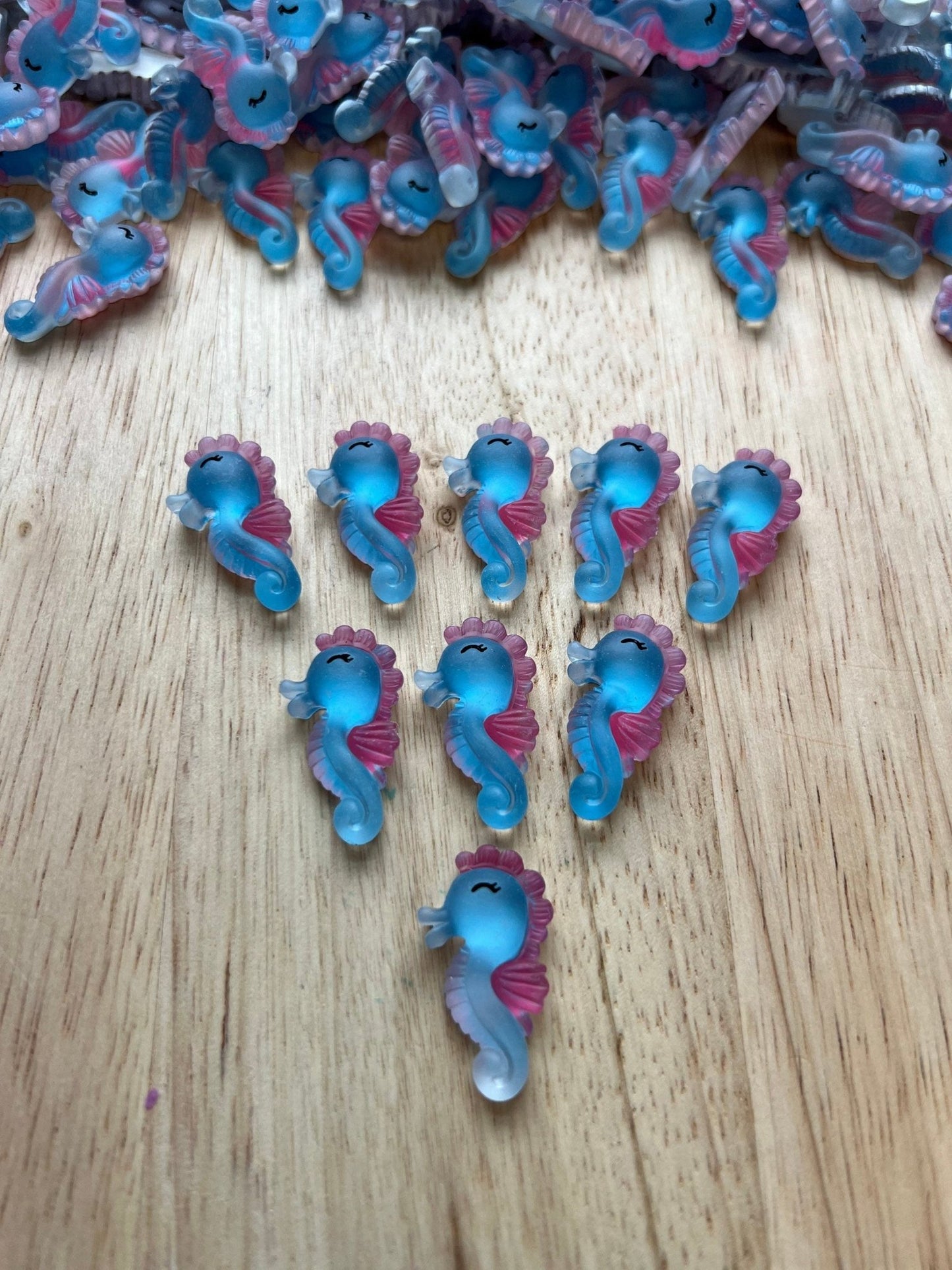 Mini SEAHORSE Object - Ocean Theme Objects - Resin Seahorse - Speech Therapy Mini Objects - Montessori Language Objects - Speech Minis for Ocean Play - Speech and Smile