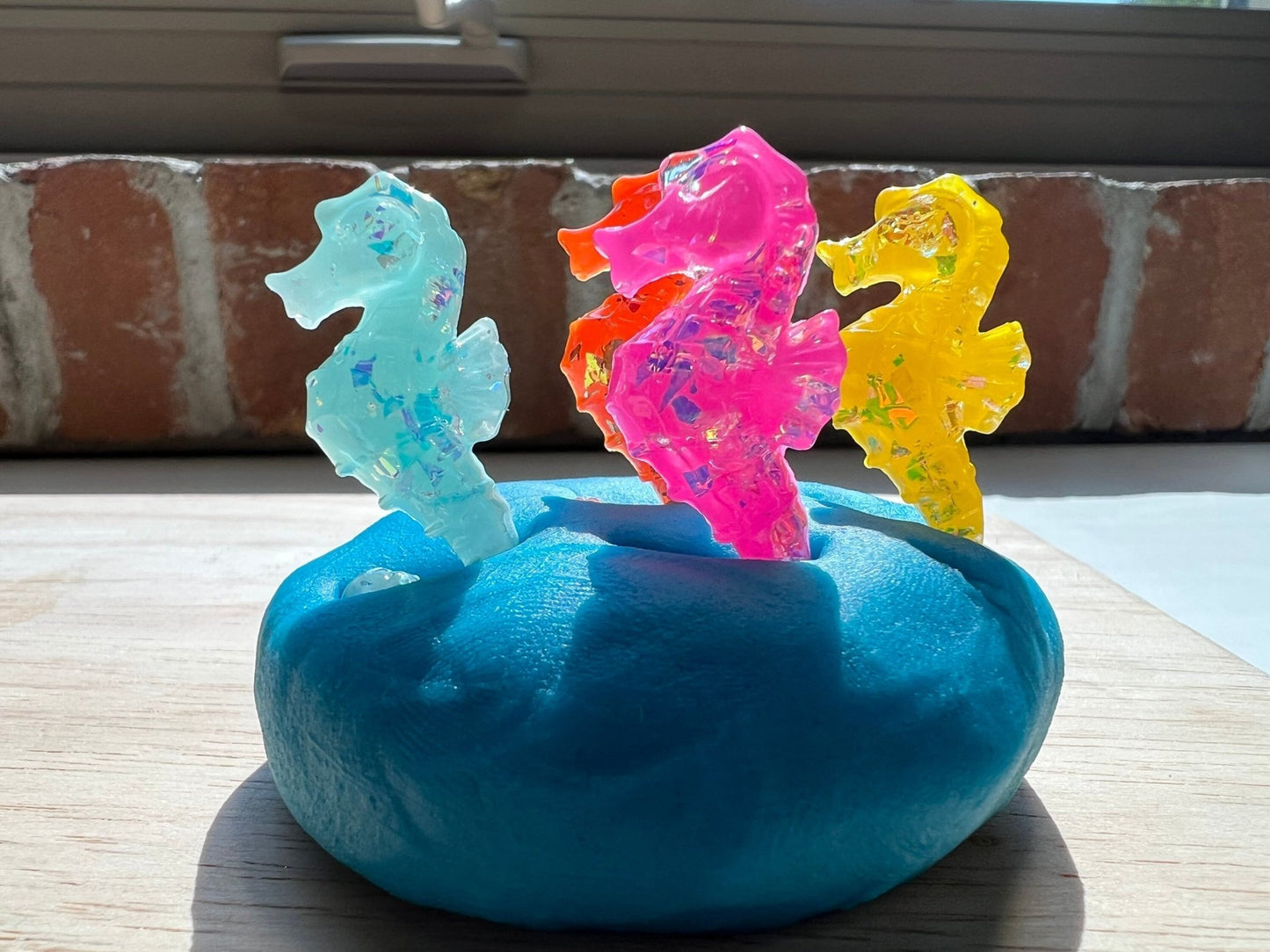 Mini SEAHORSE Object - Speech Therapy Mini Objects - Speech Trinkets - OCEAN Theme Objects - Sparkly Seahorses - Ocean Theme Trinkets - Speech Minis - Speech and Smile