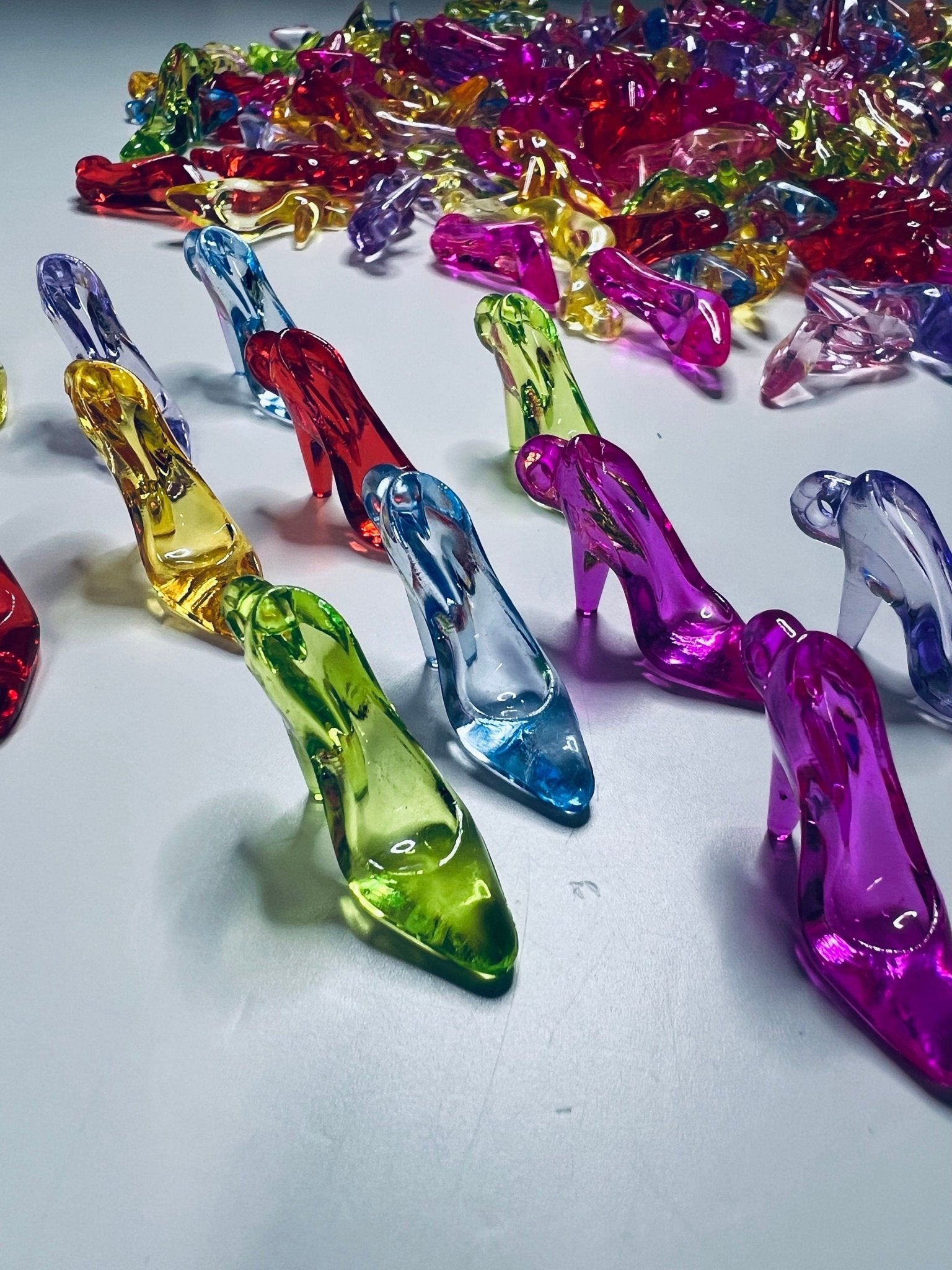 Mini Shoe Trinkets - Speech Therapy Mini Objects - Miniature Objects - Clothing Trinkets - Miniature Shoe - Speech and Smile