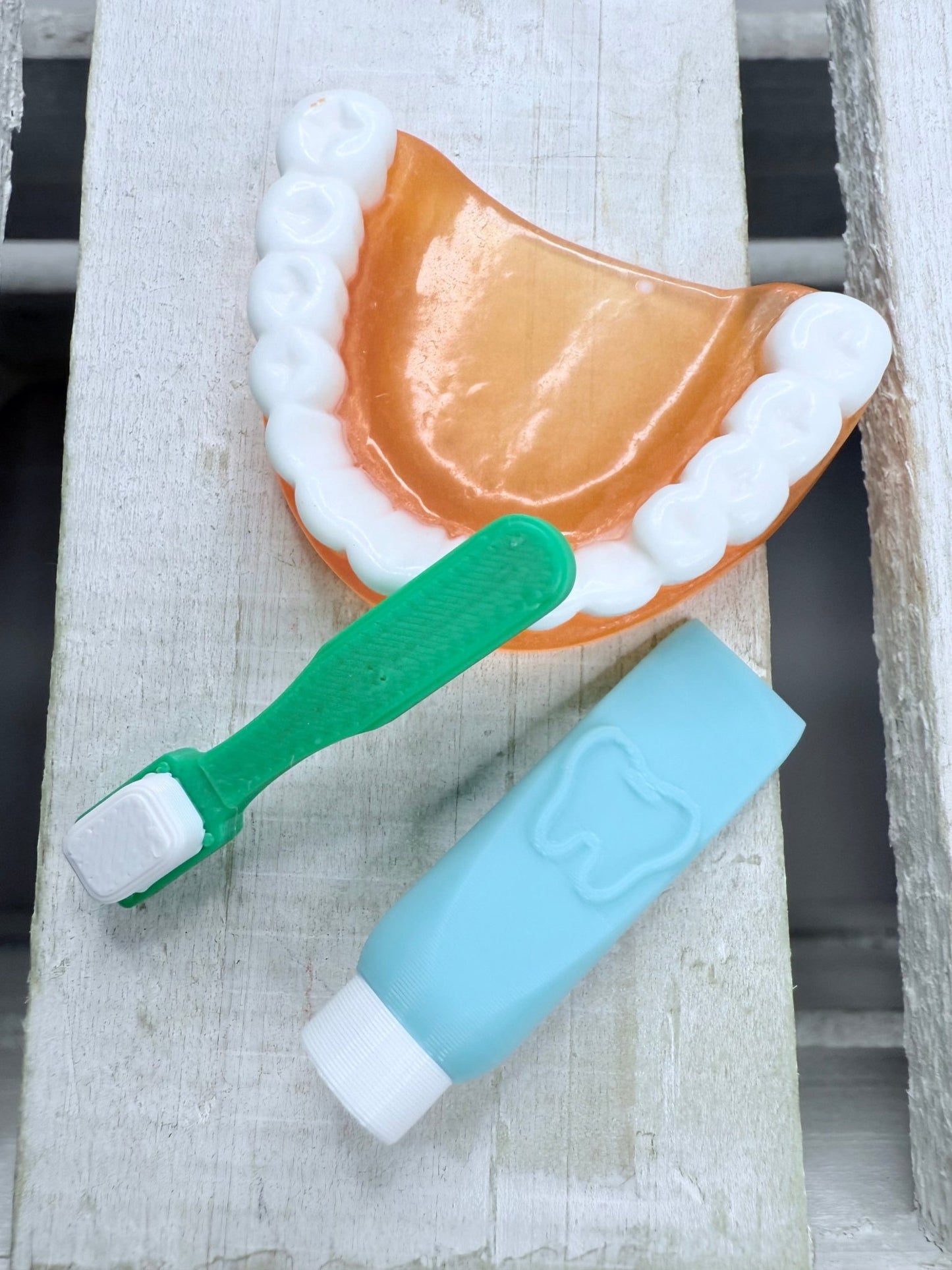 Mini Teeth Objects Dental Minis TH Sound Trinkets Speech Therapy Mini Objects Miniature toothbrush toothpaste set - Speech and Smile
