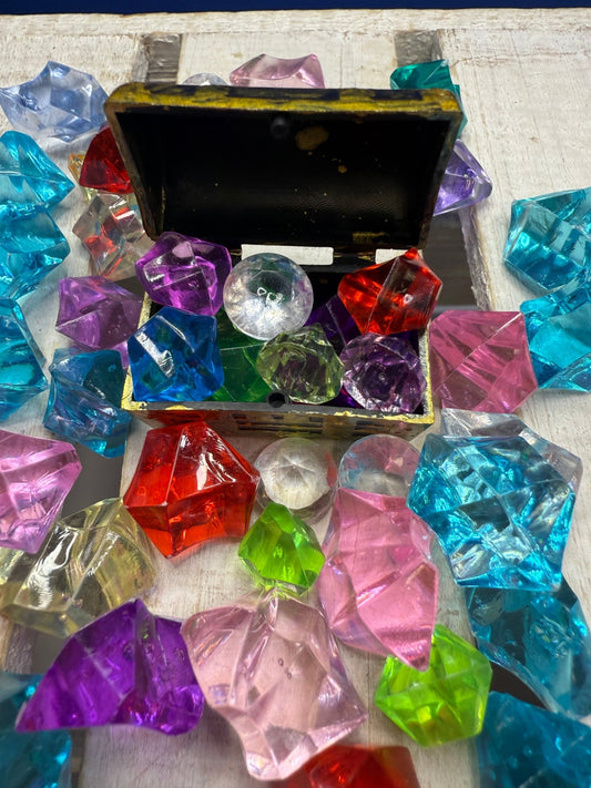 Mini Treasure Chest with Jewels for Pretend Play & Pirate theme Activities - Speech and Smile