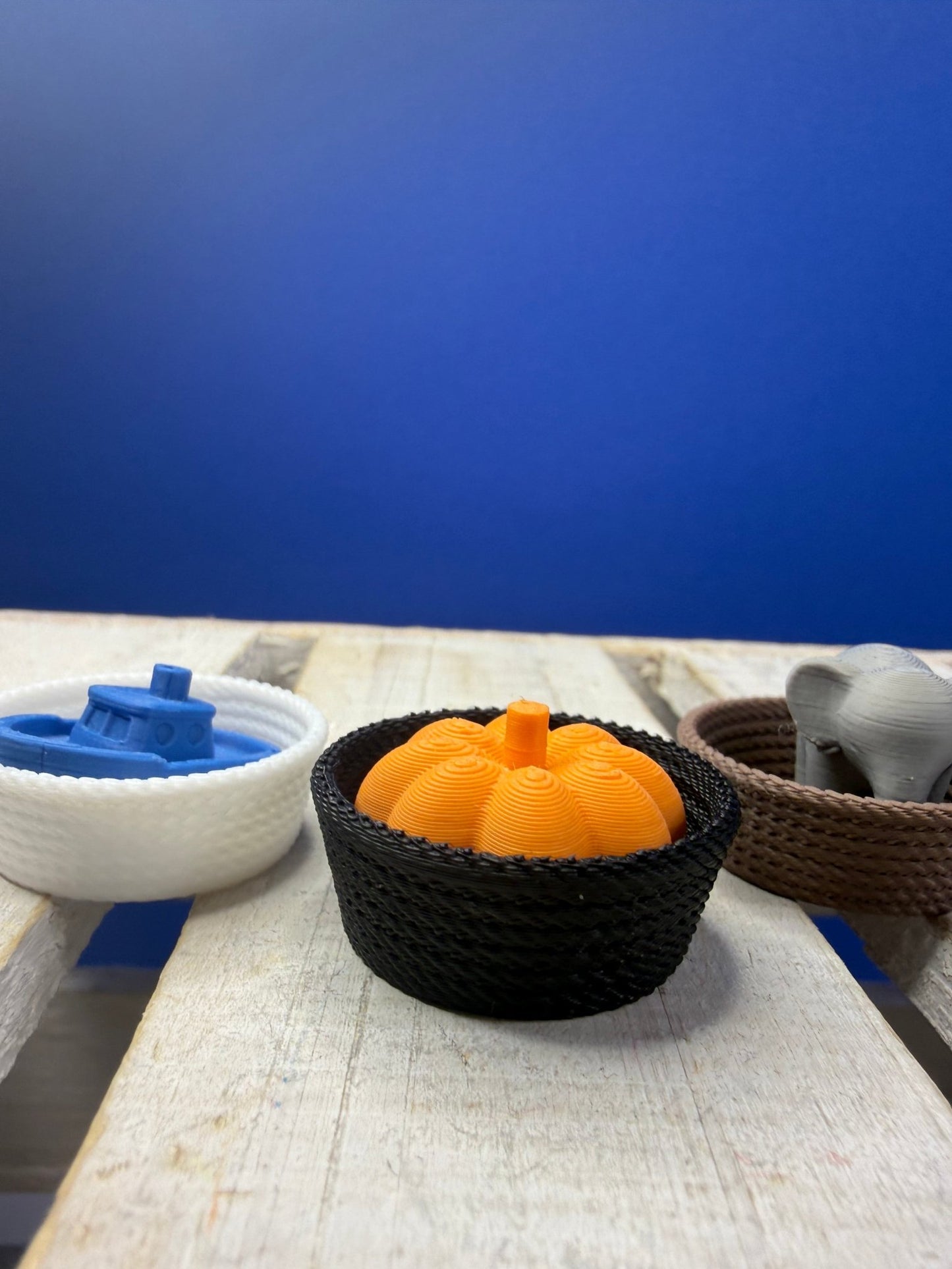 Miniature Black Rope Basket – Tiny Organizer for Dollhouse Decor - Speech and Smile