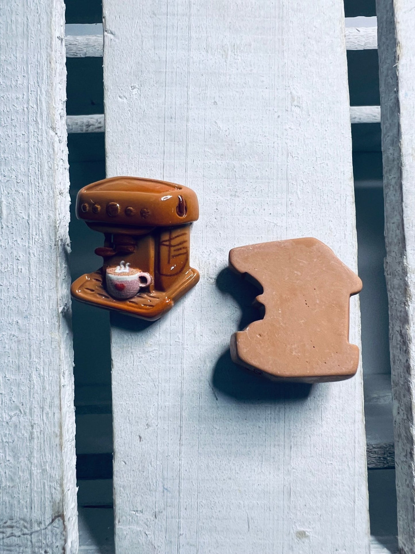 Miniature Coffee Maker Mini Espresso Machine Dollhouse kitchen Minis Trinkets Doodads Minis for Speech Therapy Mini Objects - Speech and Smile