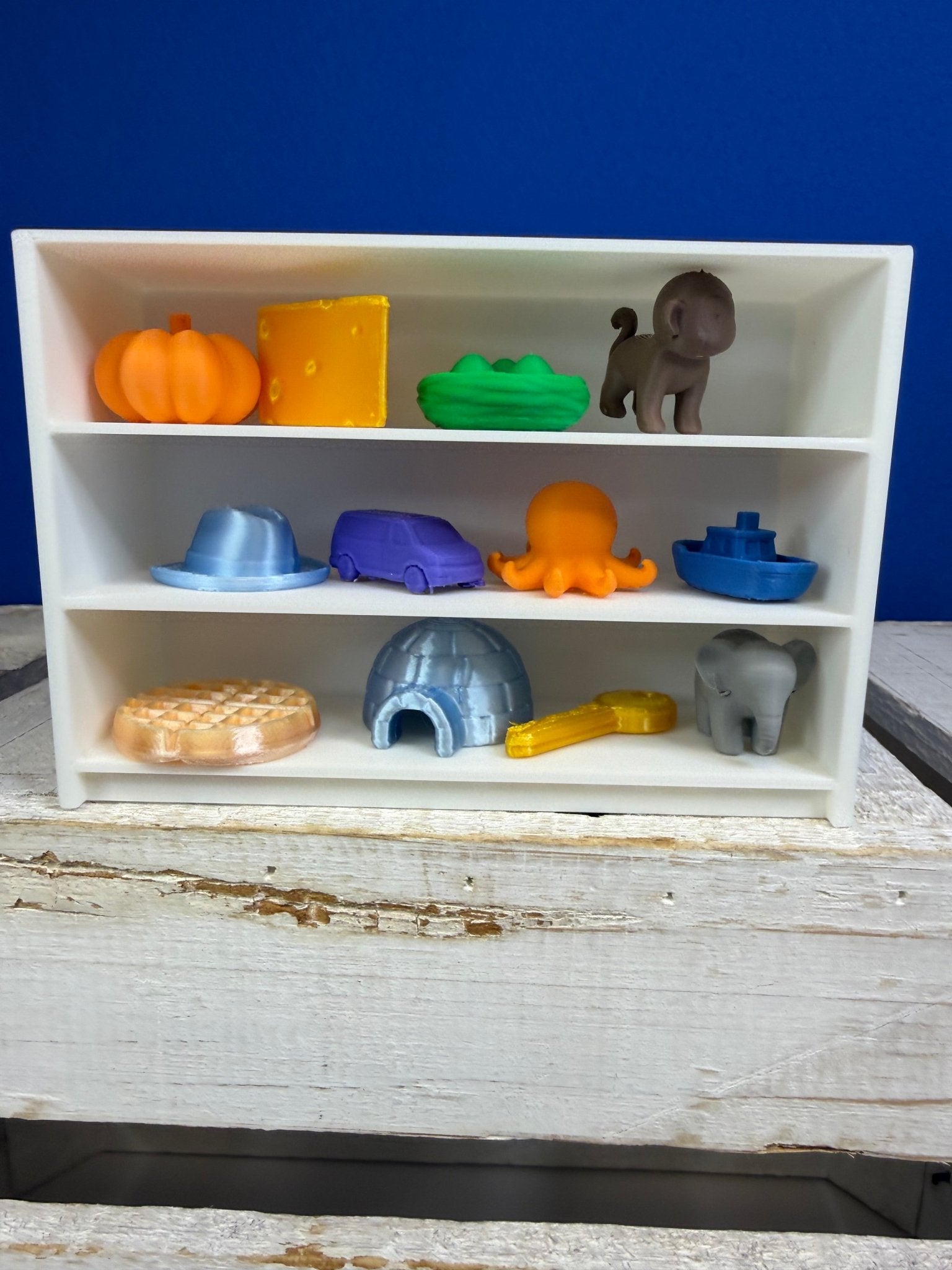 Miniature Display Shelf – 3 Tier Mini Objects Stand, Small White Bookcase for Miniatures, Dollhouse Shelf Organizer - Speech and Smile