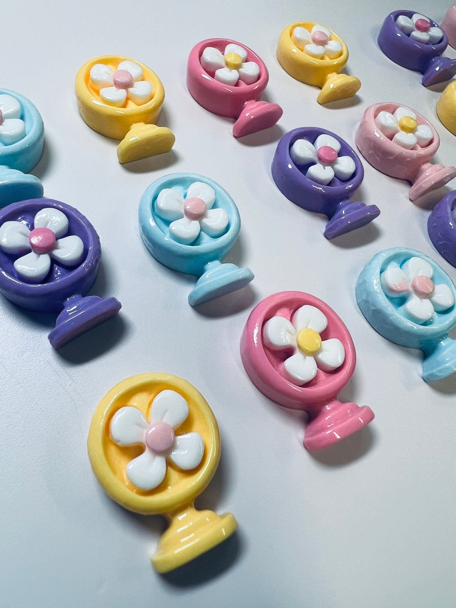 Miniature FAN Trinket Mini Objects Trinkets Around the House Trinkets Objects Speech Therapy Mini Objects - Speech and Smile