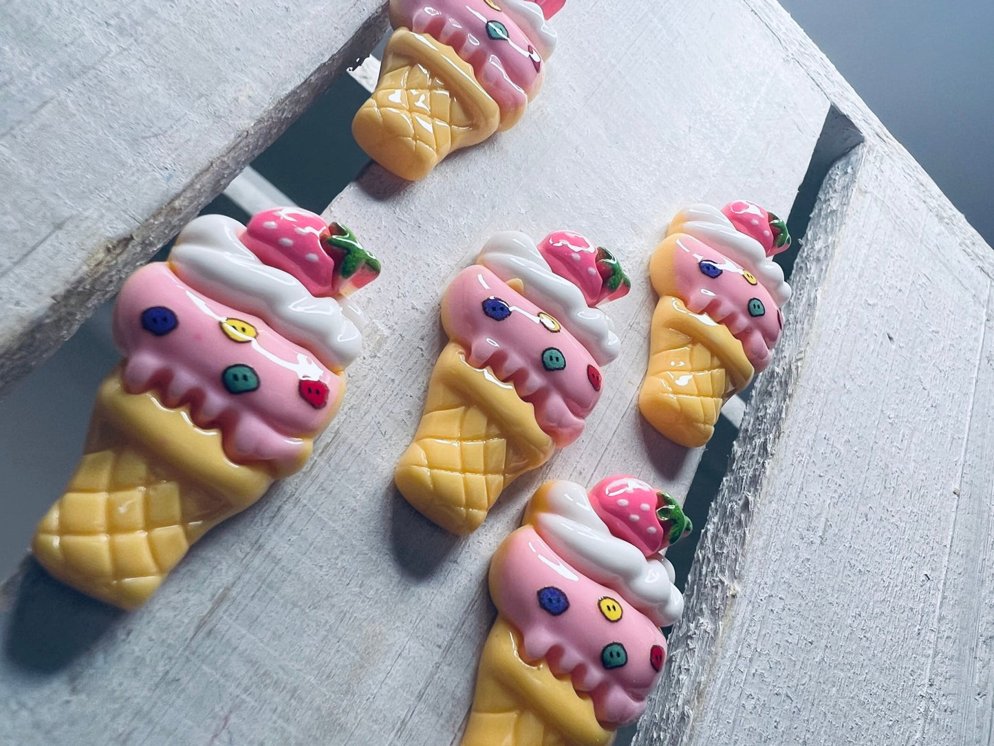 Miniature ICE CREAM cone Trinket Mini Objects Speech Therapy Say and Play Food Minis - Speech and Smile