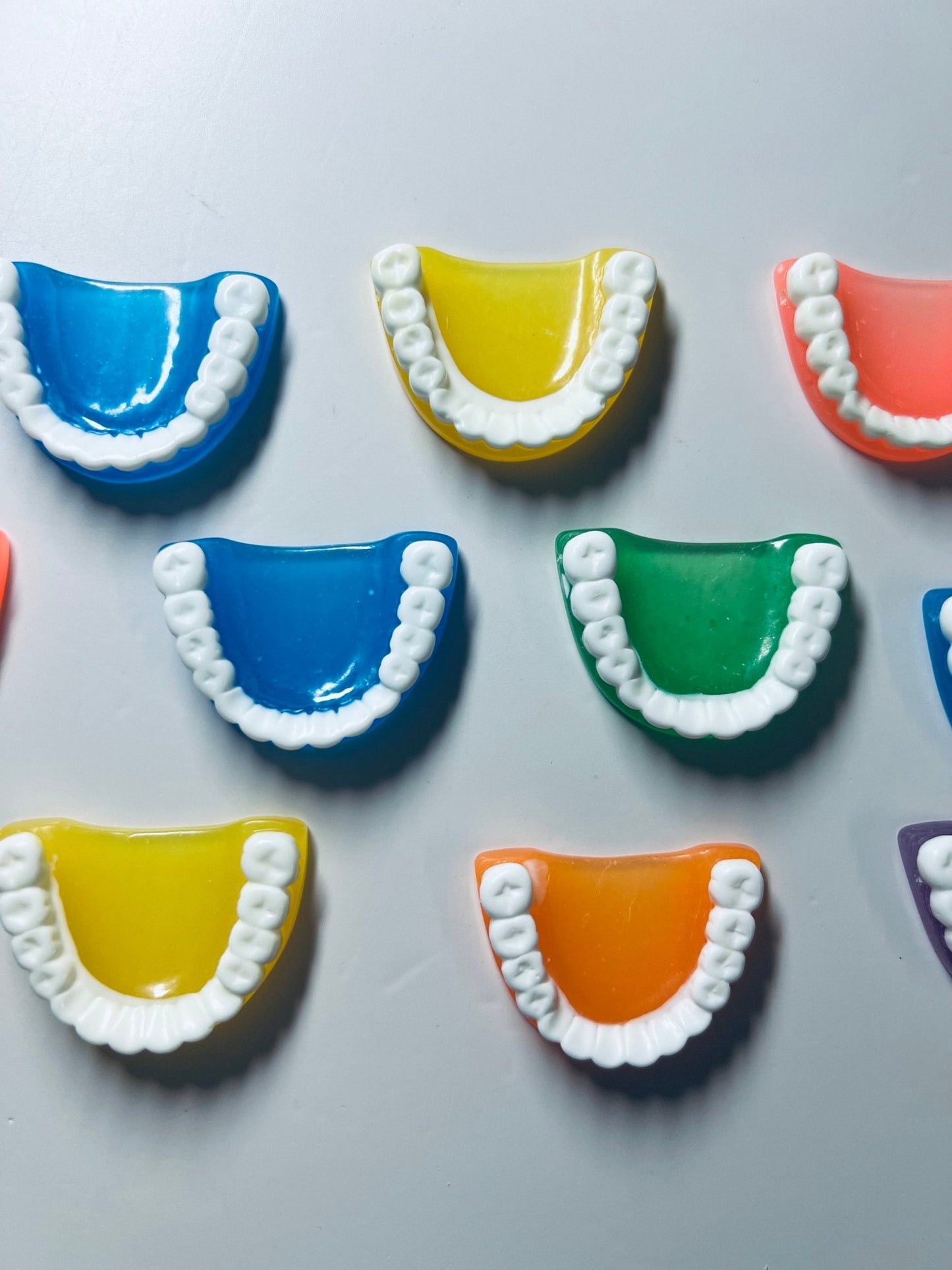 Miniature Mouth Model Mini Teeth l Trinket - Speech Therapy Mini Objects - Miniature Objects - Resin Mouth - Dentist Trinkets - SLP - Speech and Smile