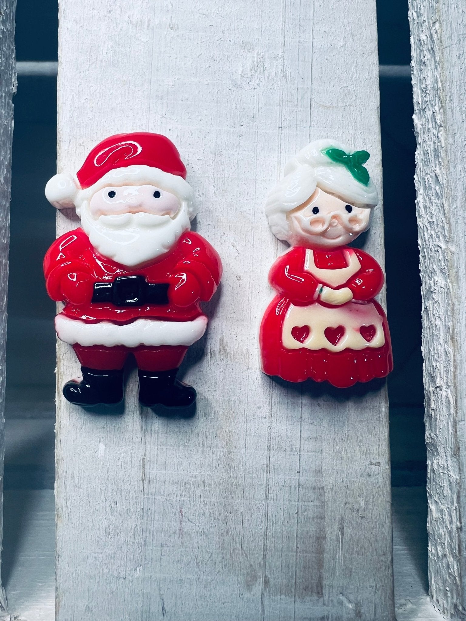 Miniature Mr and Mrs Claus Trinkets Christmas mini objects speech therapy Holiday Mini Santa Object - Speech and Smile