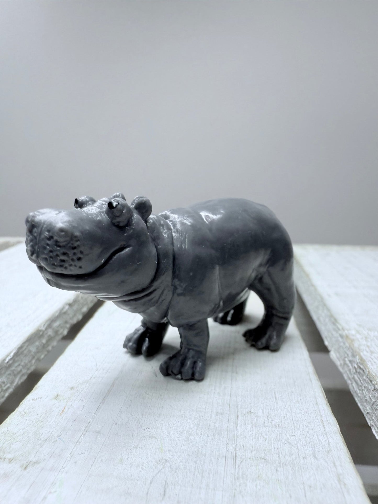 Miniature Pygmy Hippo Figurine Mars Baby Hippo– Realistic Animal Mini Object, Zoo Theme Play, Speech Therapy Mini Figures - Speech and Smile