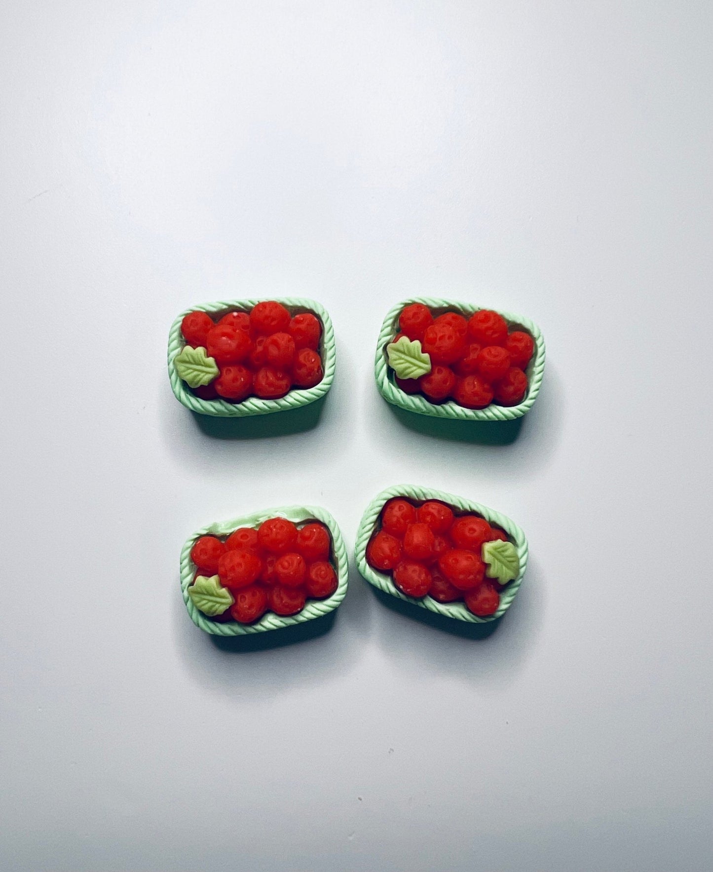 Miniature Raspberry Basket Fruit Trinkets - Mini Objects Speech Montessori - Mini Raspberry Trinket - Fruit Miniature Objects for Dollhouse - Speech and Smile