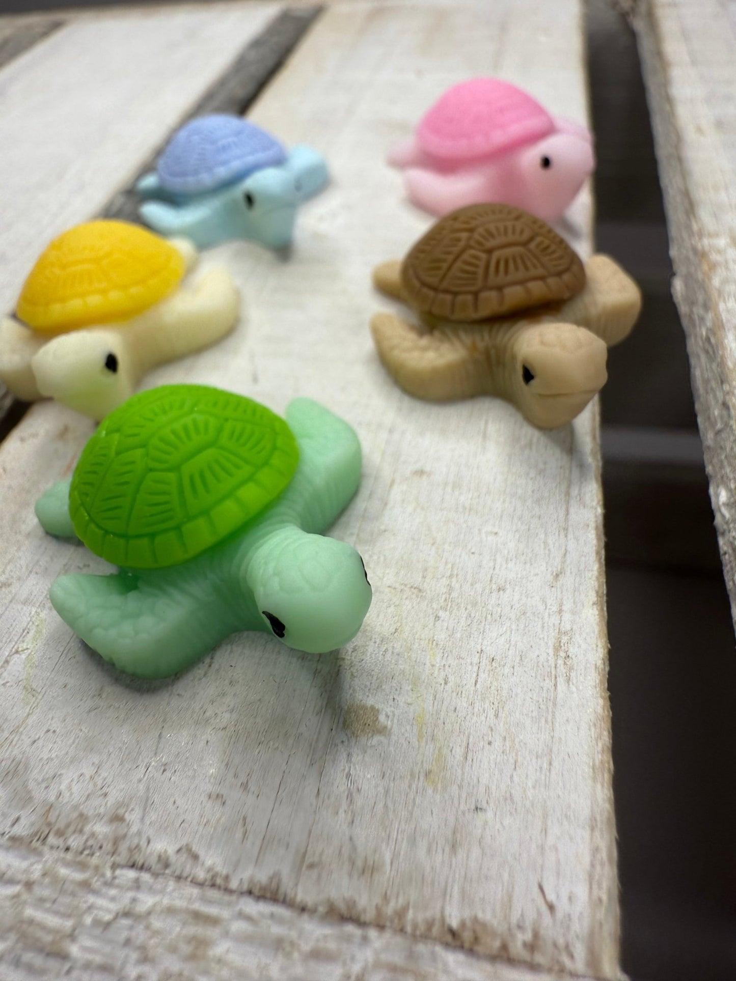 Miniature Sea Turtle Trinket Mini Object for Speech Therapy, Sound Boxes, Montessori, Pocket Good Luck Charm - Speech and Smile
