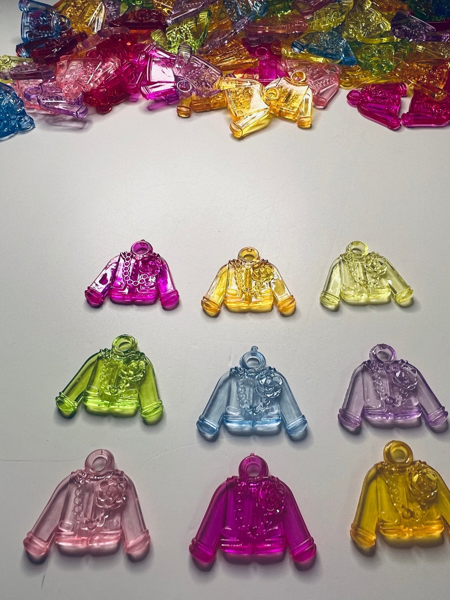 Miniature Sweater Coat Trinkets - Clothing Theme Mini Objects for Speech Therapy - Doodads - Acrylic Sweater Charm - Speech and Smile