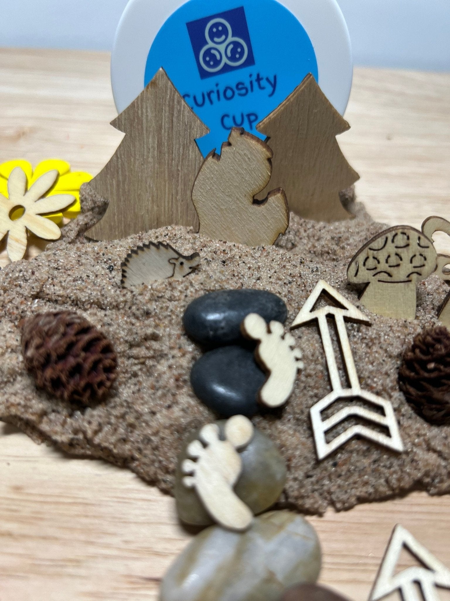 Nature Kit with Kinetic Sand Curiosity Cup - Nature Forest Woodcut Objects - Speech and Smile