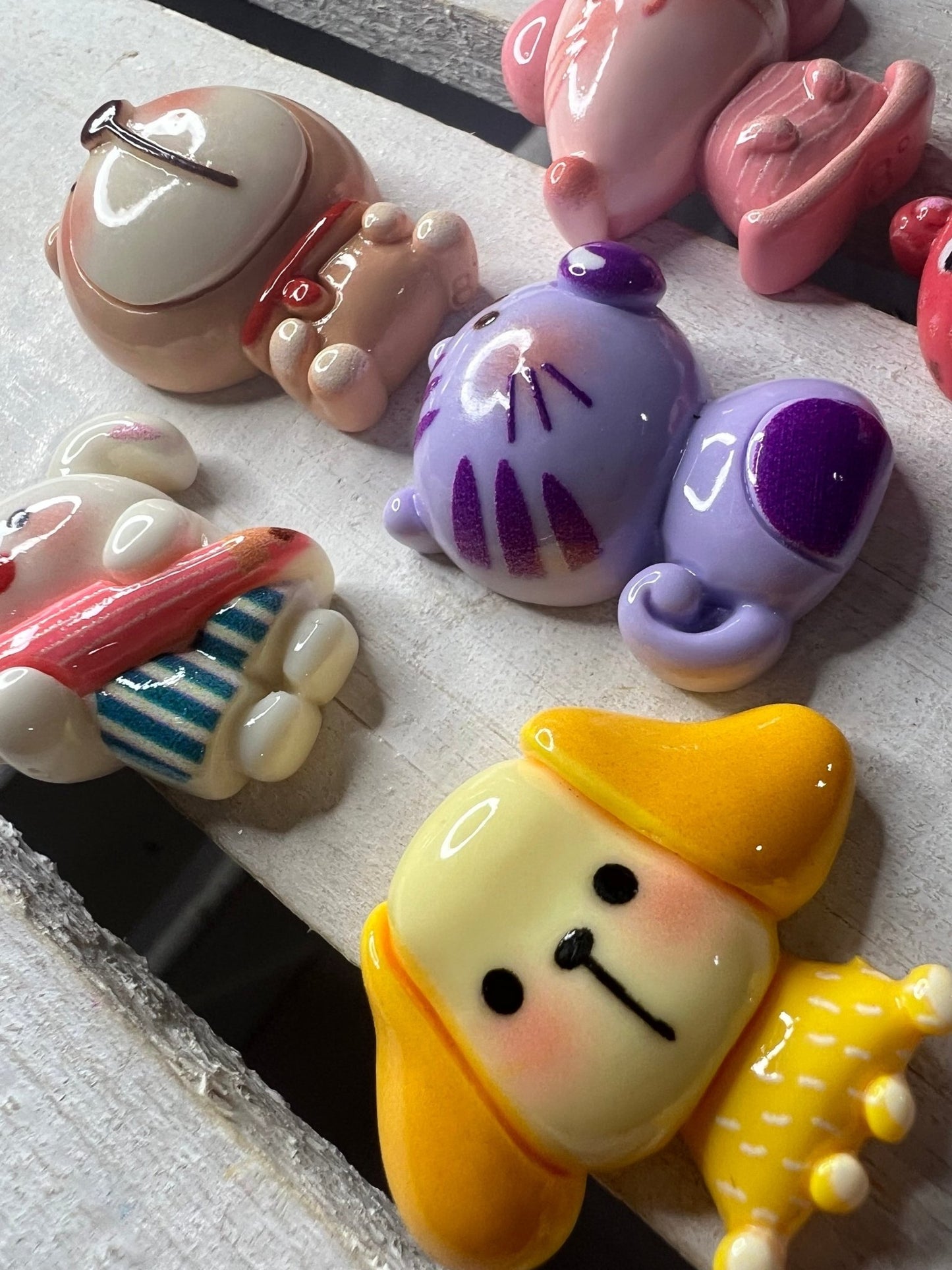 PETS Theme Mini Objects SET OF 6 Animal Trinkets Speech Therapy Mini Objects Pet theme Trinkets Doodads for Sensory Bin - Speech and Smile