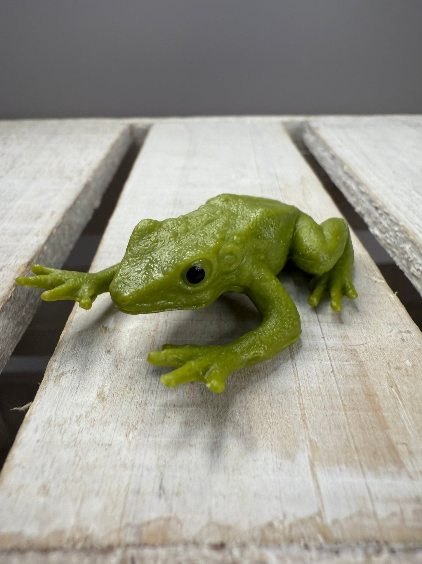 Pick a Pet Mini Objects Miniature Pet Figurines Safari LTD Realistic Mini Figures - Speech and Smile