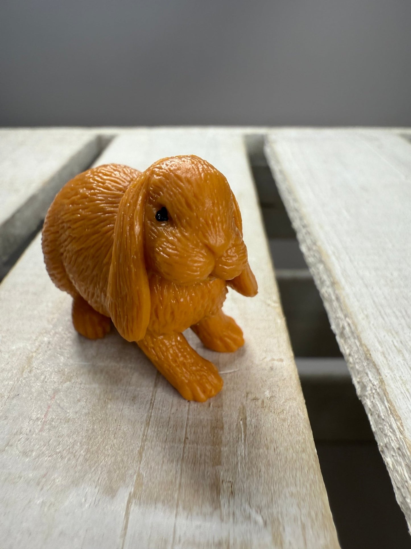 Pick a Pet Mini Objects Miniature Pet Figurines Safari LTD Realistic Mini Figures - Speech and Smile