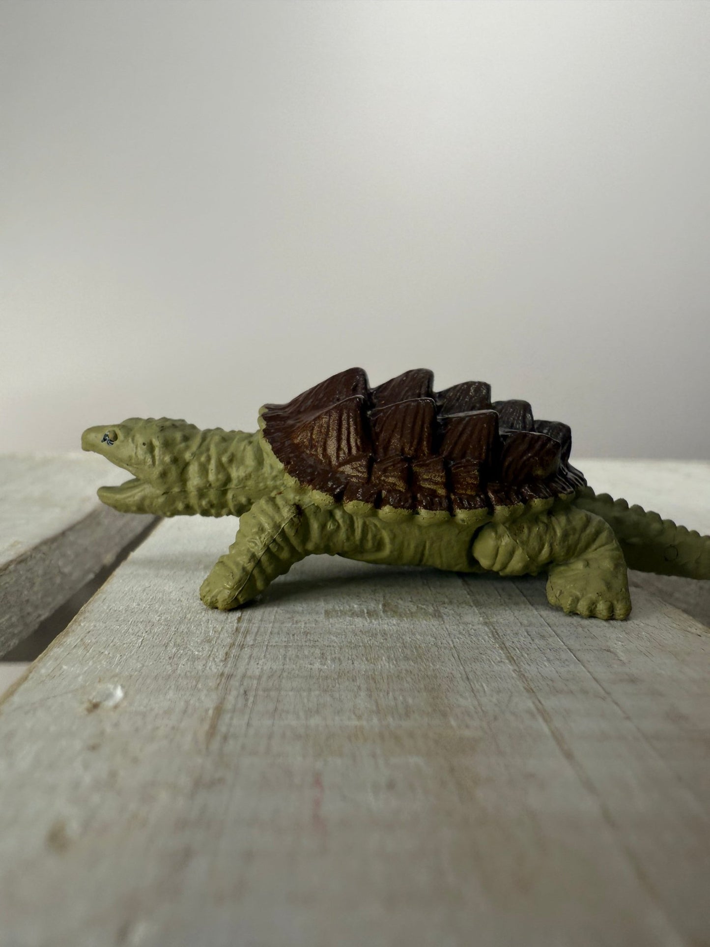 Pick a River Creature Figurines Mini Objects Realistic River Animal Figures Trinkets River Habitat Minis - Speech and Smile
