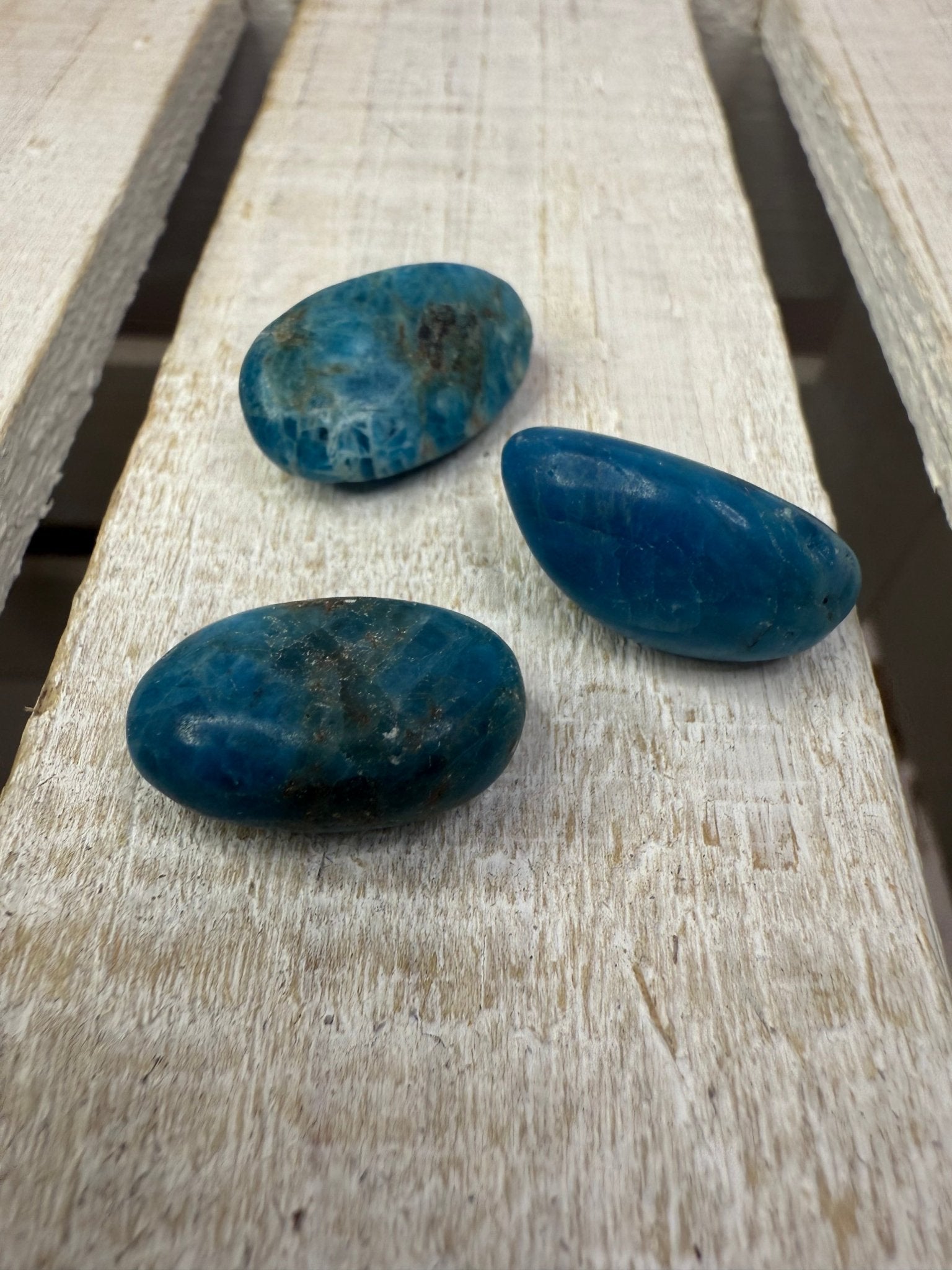 Polished Blue Apatite Stones Natural Tumbled Gemstones Rocks Speech Therapy Mini Objects Blue Stones - Speech and Smile