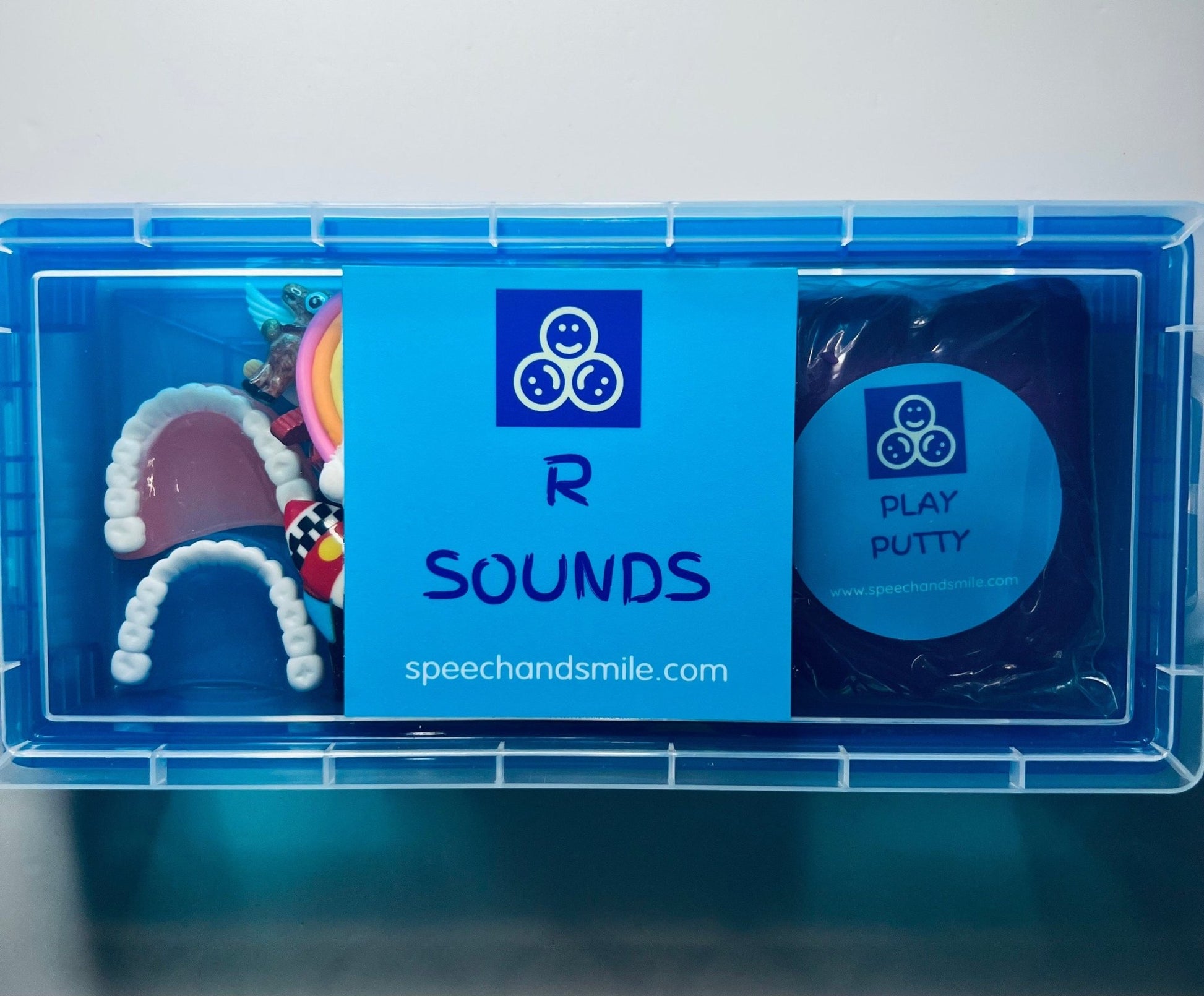 R Sound Objects Kit with Mouth Model - R Mini Objects for Speech Therapy - Speech and Smile