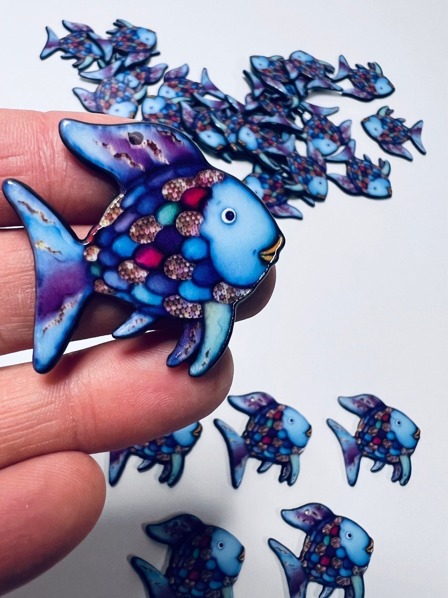 Rainbow Fish Miniature - Speech Therapy Trinkets Story Props for Rainbow Fish - Speech and Smile