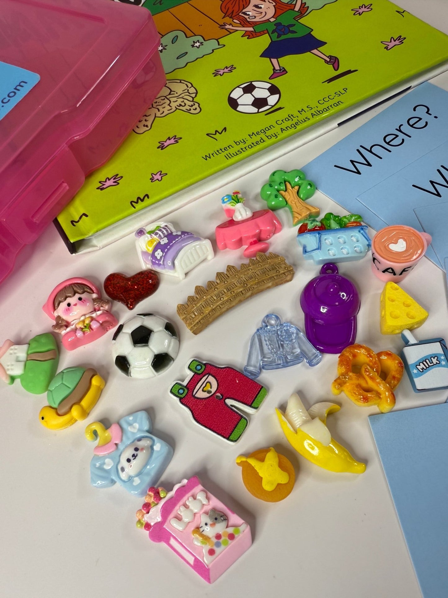 Say and Play Story Kit for Margo and You Mini Objects for Speech Therapy Interactive Book About Inclusion - Speech and Smile
