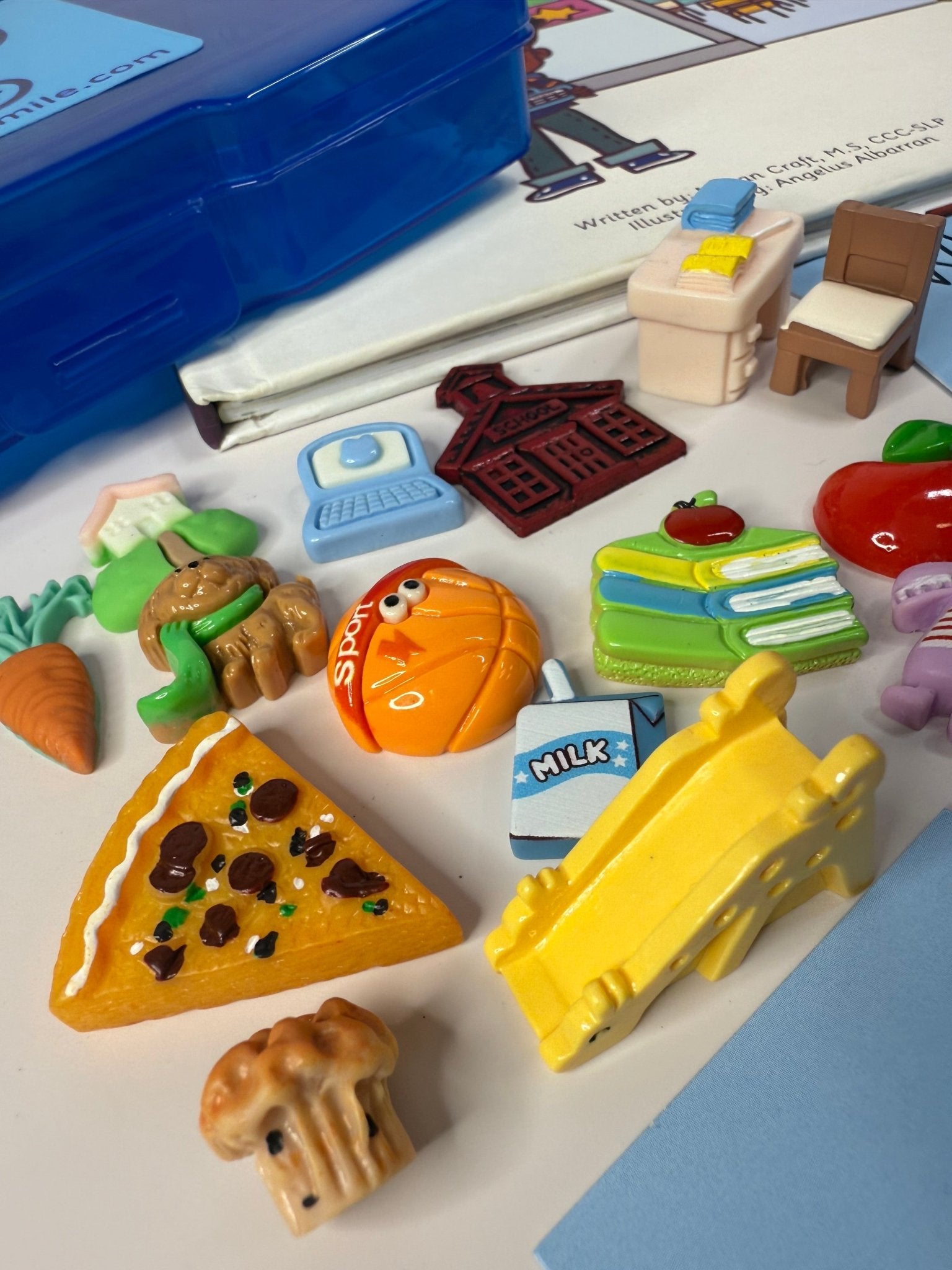 Say and Play Story Kit for Sy and You Mini Objects Speech Therapy AAC Books for Kids Inclusive Book - Speech and Smile