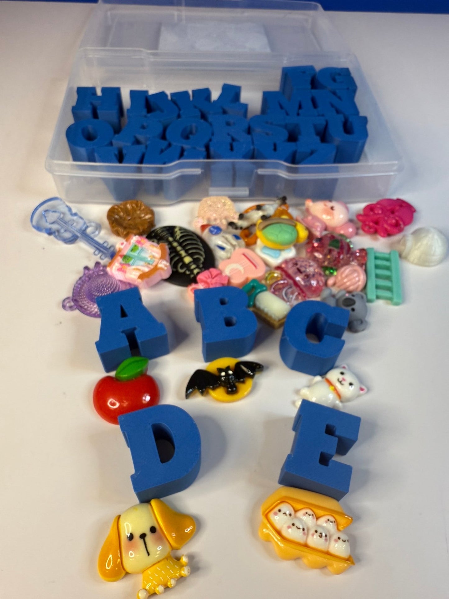Say & Play Mini Objects™ Alphabet Set Learning Letters and 26 Mini Objects Trinkets - Montessori Alphabet Toy - Early Literacy - Speech and Smile