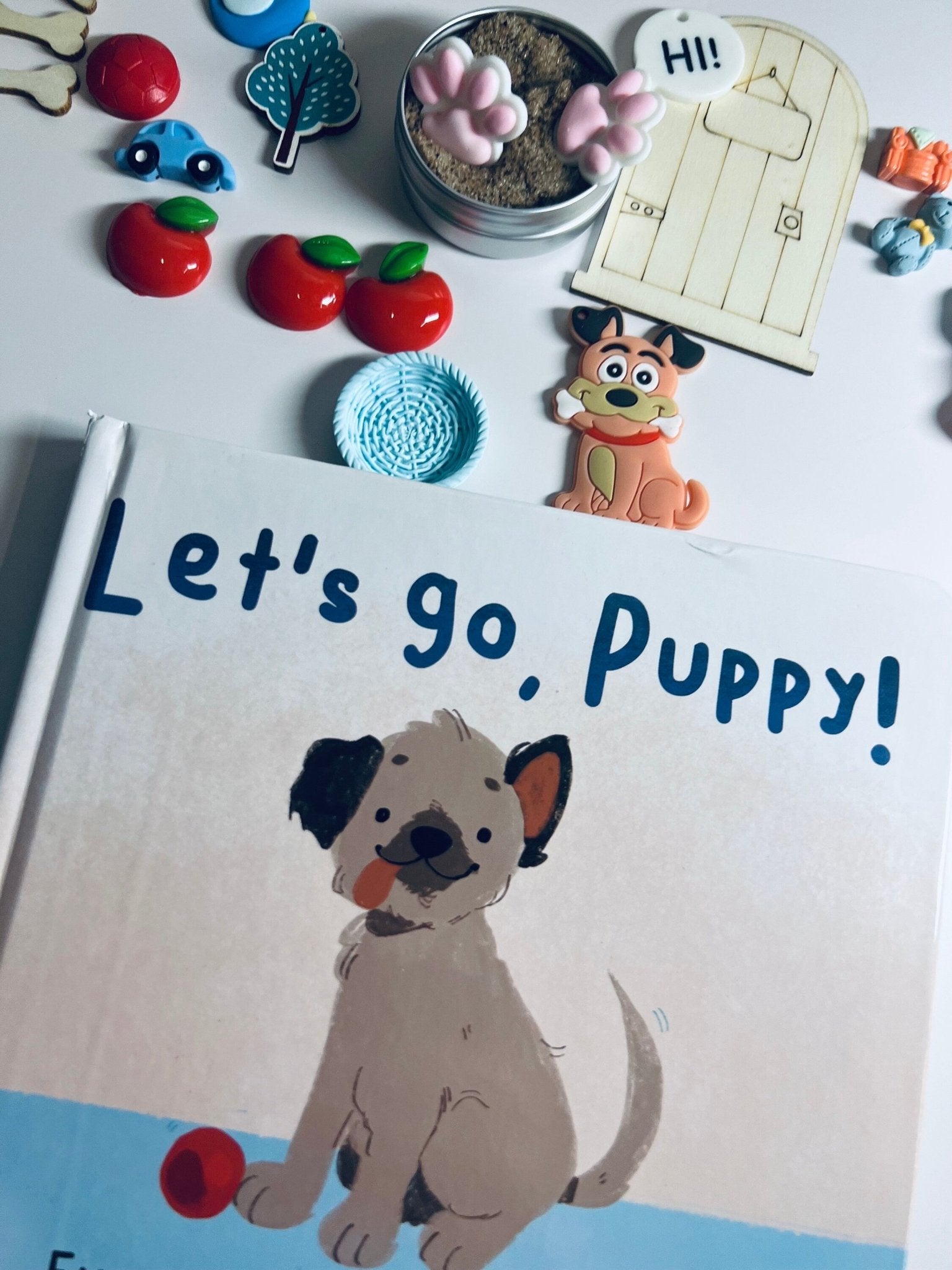 Say & Play Story Kit with Mini Objects – Let’s Go Puppy + Early Sounds Book INCLUDES BOOK - Speech Therapy, Apraxia, Language Learning - Speech and Smile