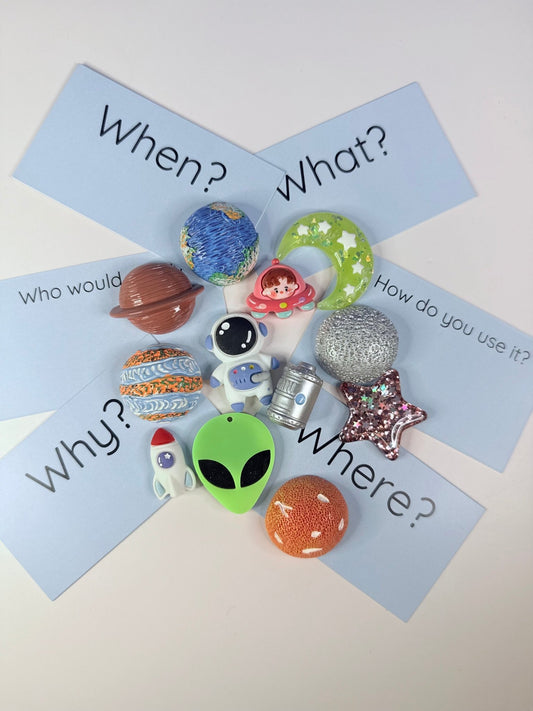 SPACE Mini Objects with Question Cards - Theme Trinkets Speech Therapy - Speech and Smile
