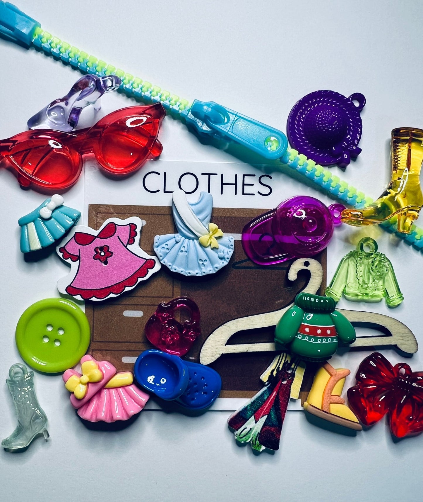 Speech Therapy Mini Objects Set | 18 Theme Mini Objects for Language Play, SLP Trinkets, Preschool Learning Box - Speech and Smile