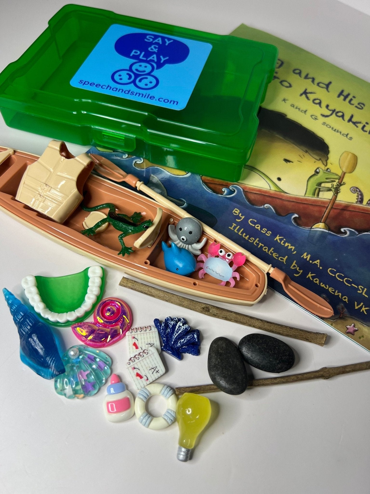 Story Kit for Speech Therapy Sounds K and G - Mini Objects for Speech Therapy - Articulation Book with Mini Objects Articulation Trinkets - Speech and Smile