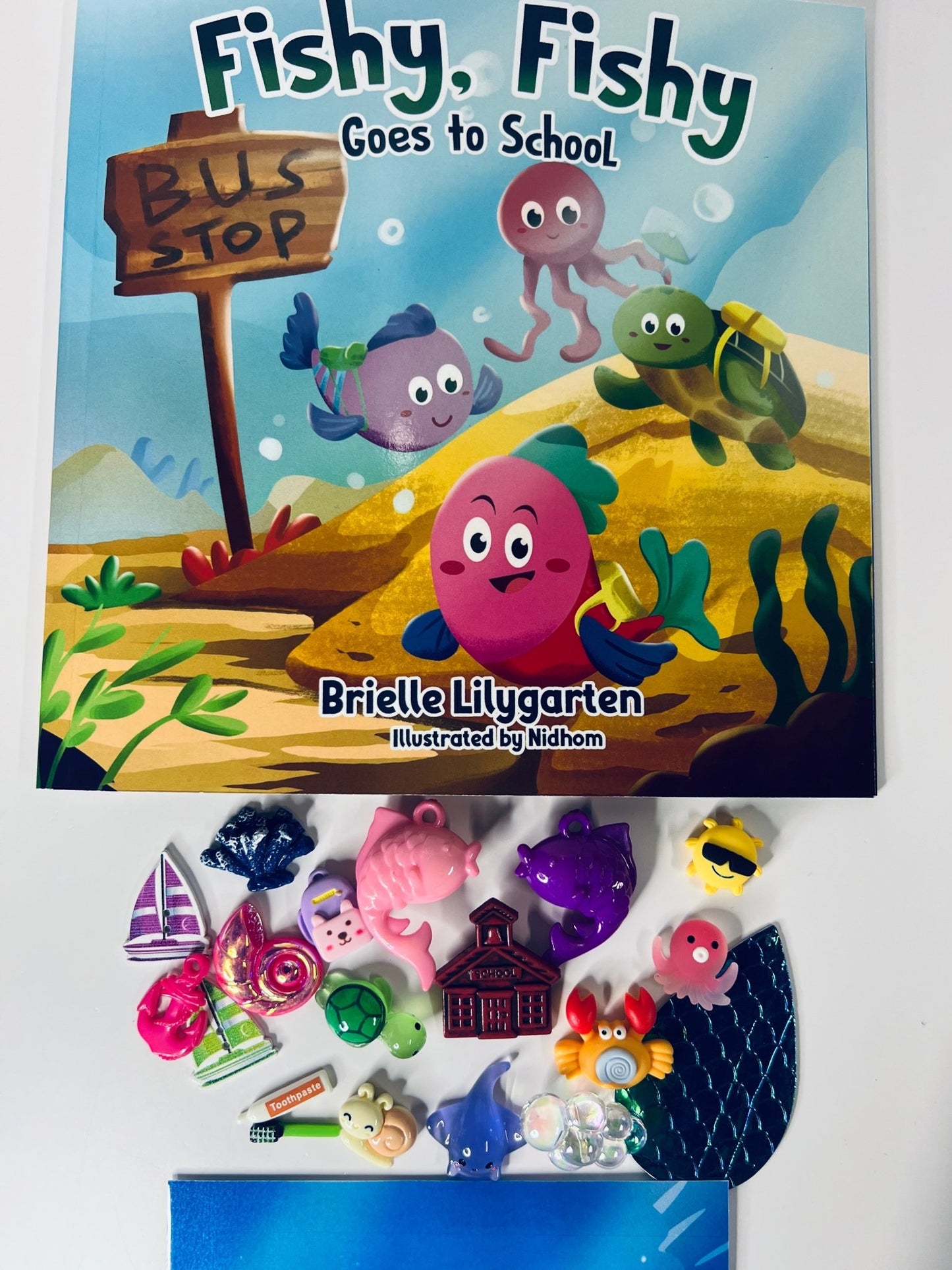 Story Kit Mini Objects for Fishy Fishy Goes to School – INCLUDES BOOK Preschool Rhyme – Ocean Theme Speech Therapy - Speech and Smile