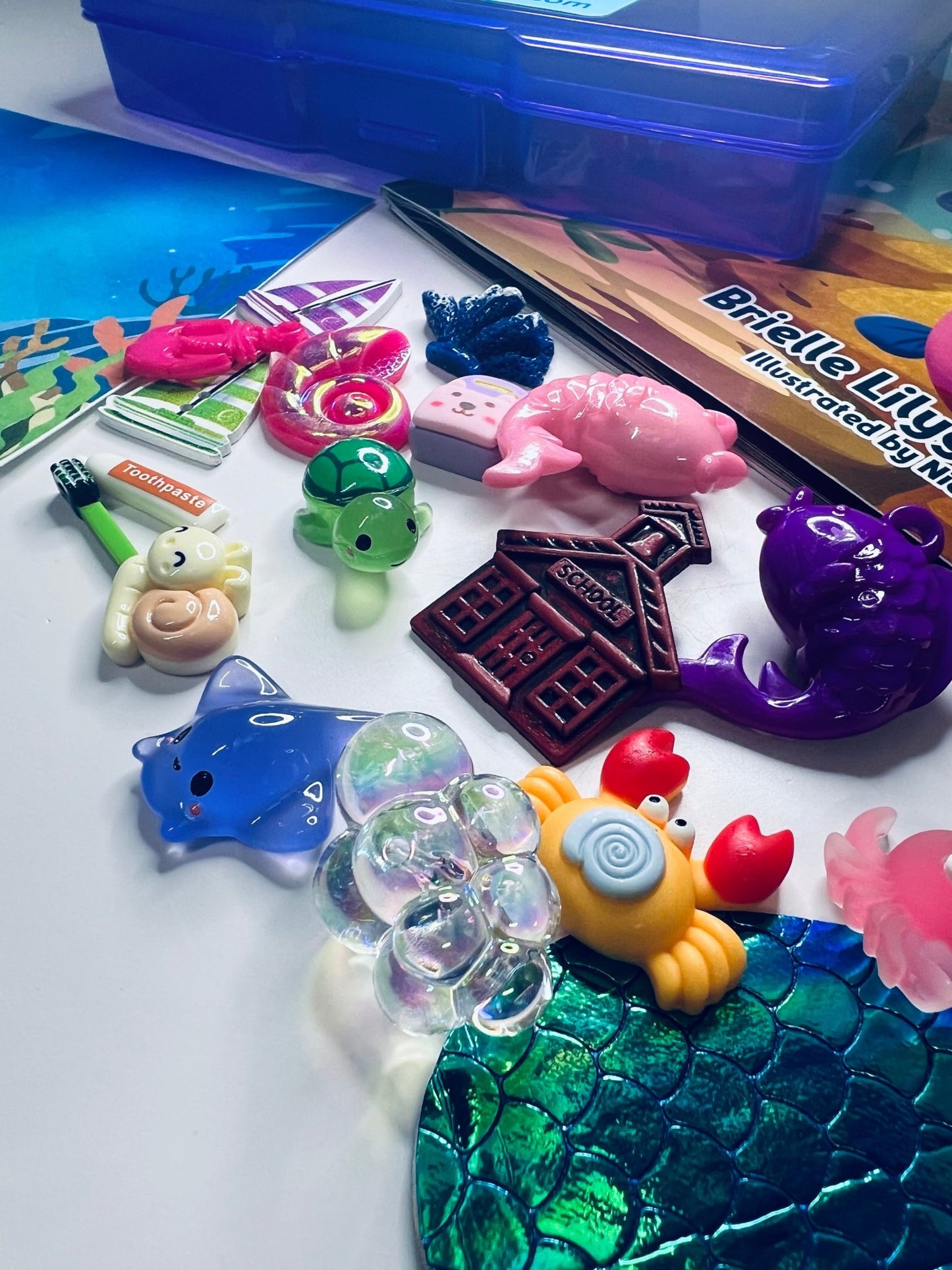 Story Kit Mini Objects for Fishy Fishy Goes to School – INCLUDES BOOK Preschool Rhyme – Ocean Theme Speech Therapy - Speech and Smile