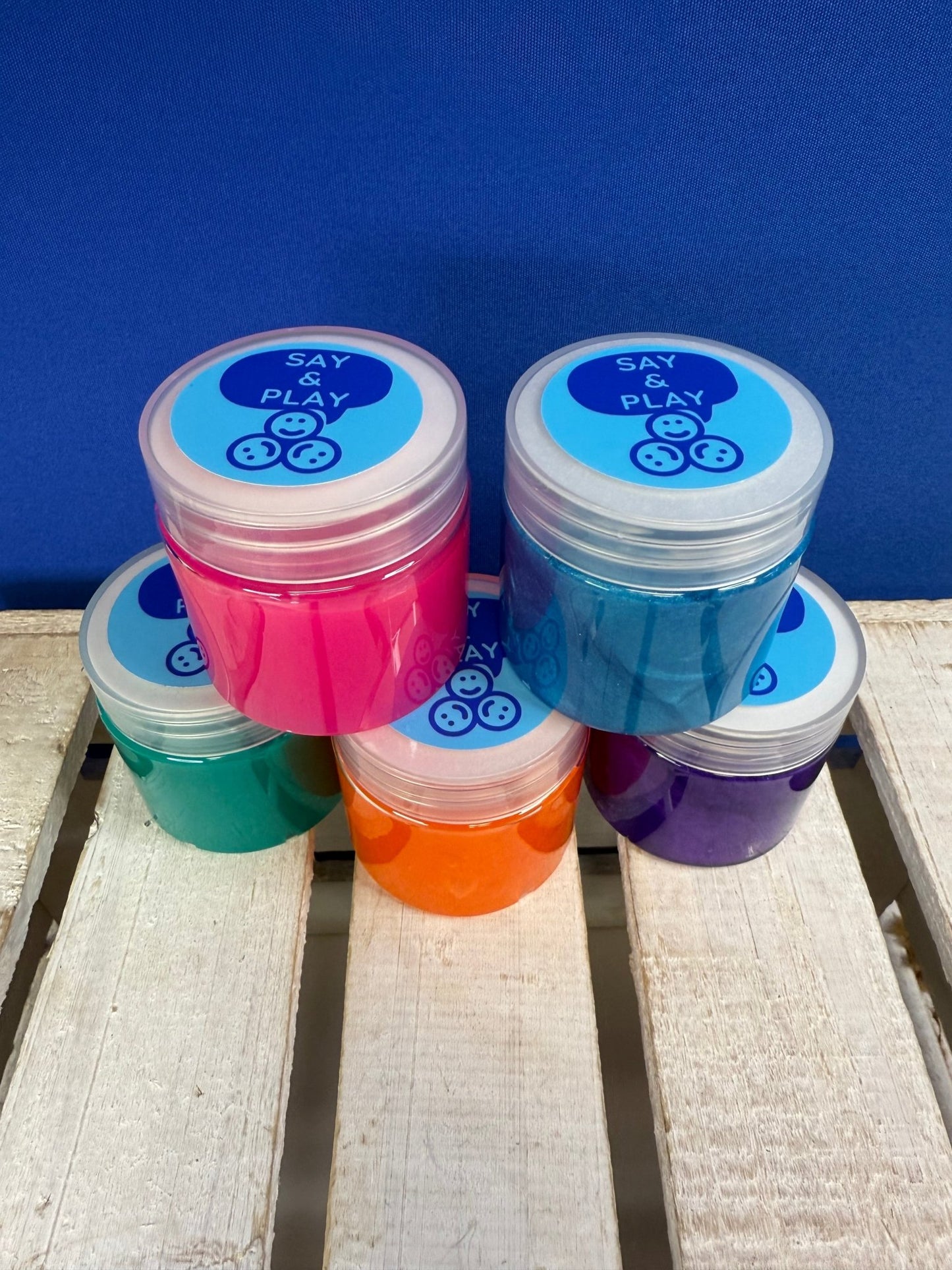 Surprise Slime Jar with Say & Play Mini Objects™ - Speech and Smile