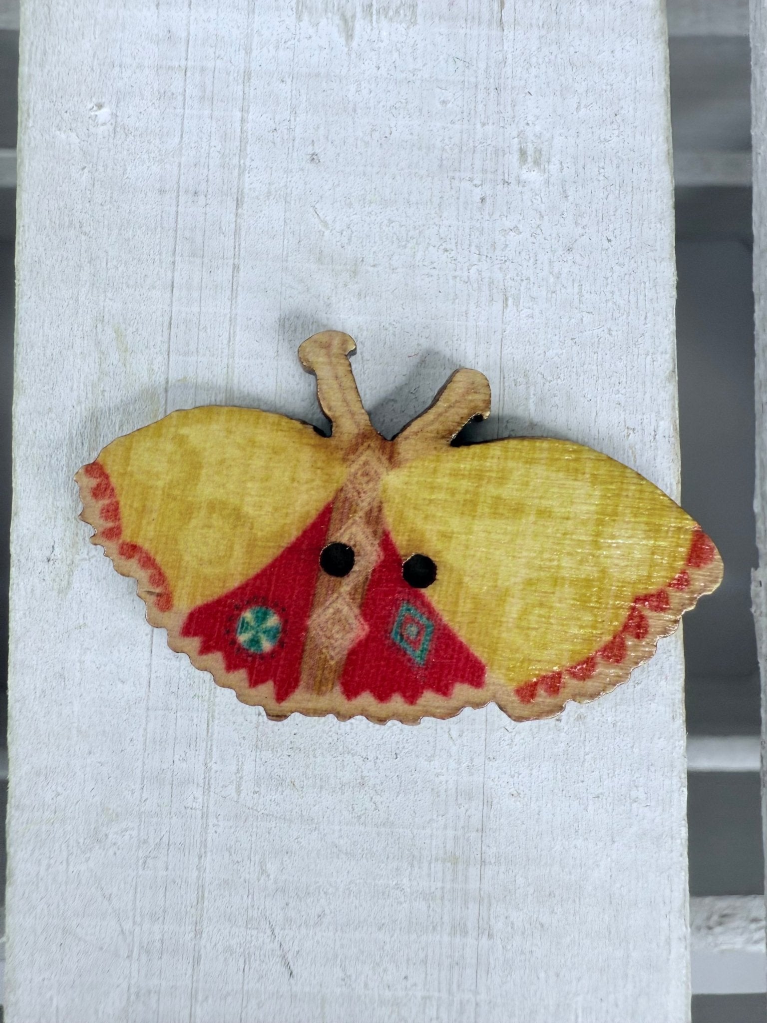 TH Sound Mini Objects – Moth Trinkets – Speech Therapy Doodads – Wood Butterflies – Tiny Nature Items - Speech and Smile