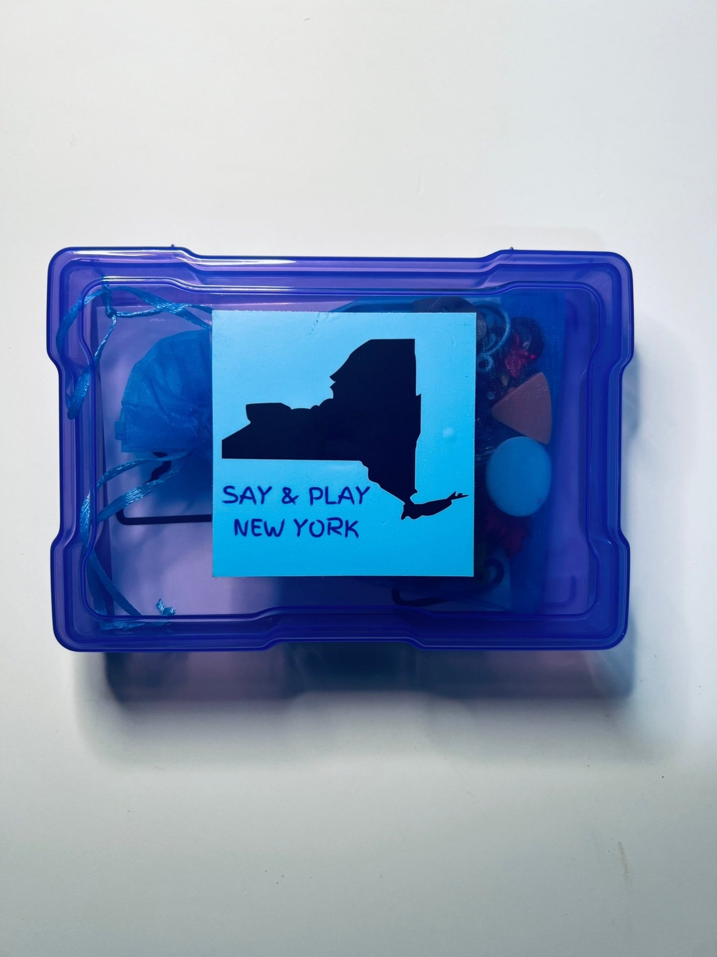 Things that represent New York State Say and Play Kit Mini Objects Spech Therapy State Trinkets Learn about a State Mini Objects Doodads - Speech and Smile