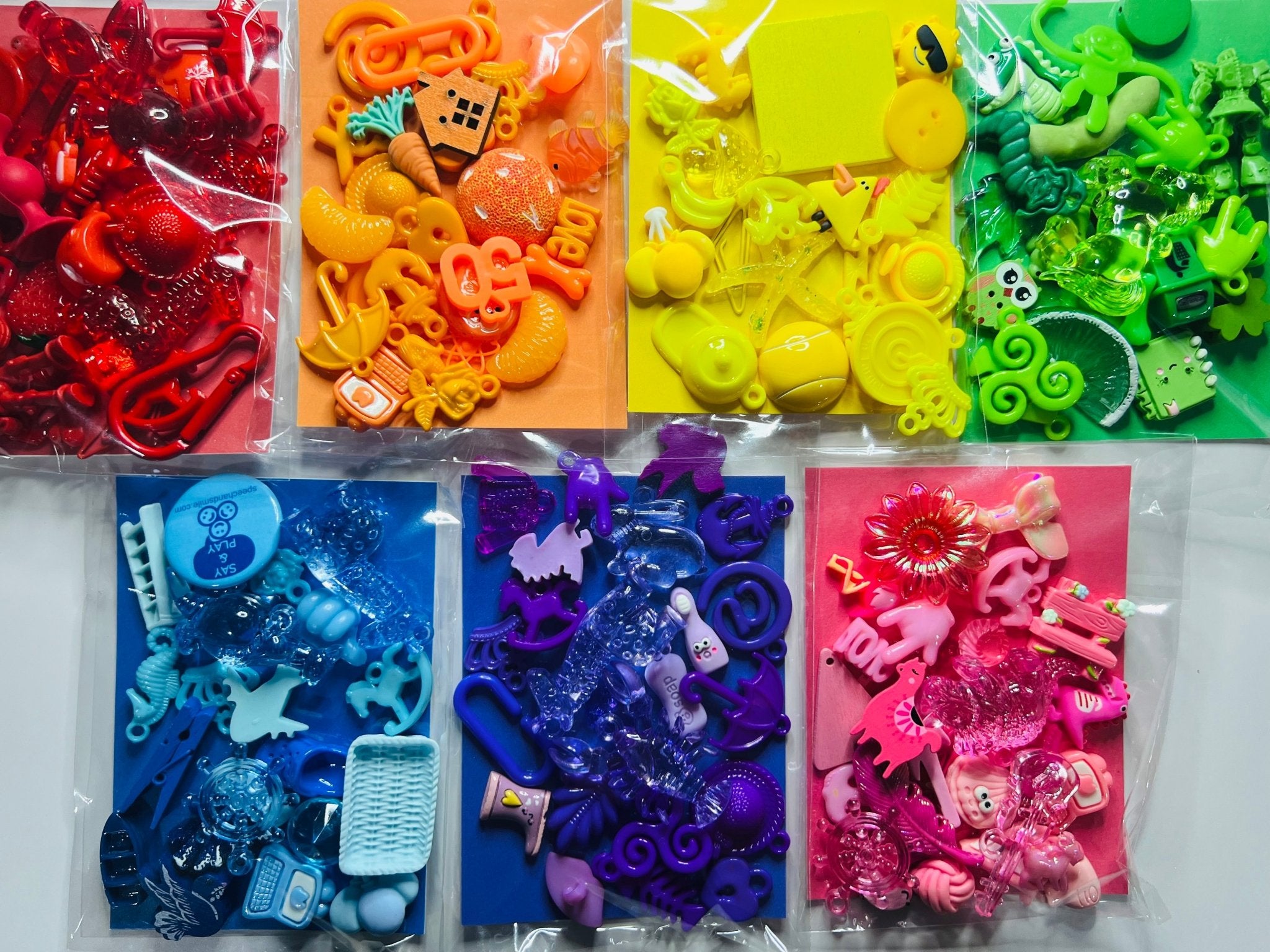 Trinkets for Color Sorting - Pick Your Color - Mini Objects Speech The ...
