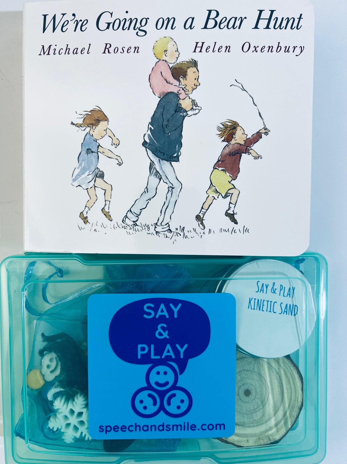 We are Going on a Bear Hunt Story Kit with Mini Objects BOOK INCLUDED - Speech and Smile