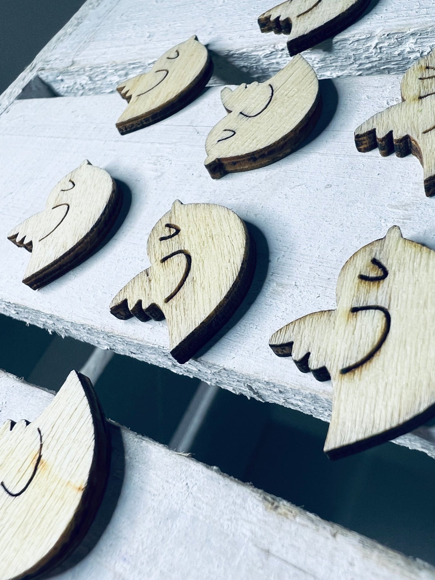 Wood Cut BIRD Object Bird Trinkets Speech Therapy Mini Objects Doodads Speech Sound Objects Wood Bird Cut Outs - Speech and Smile