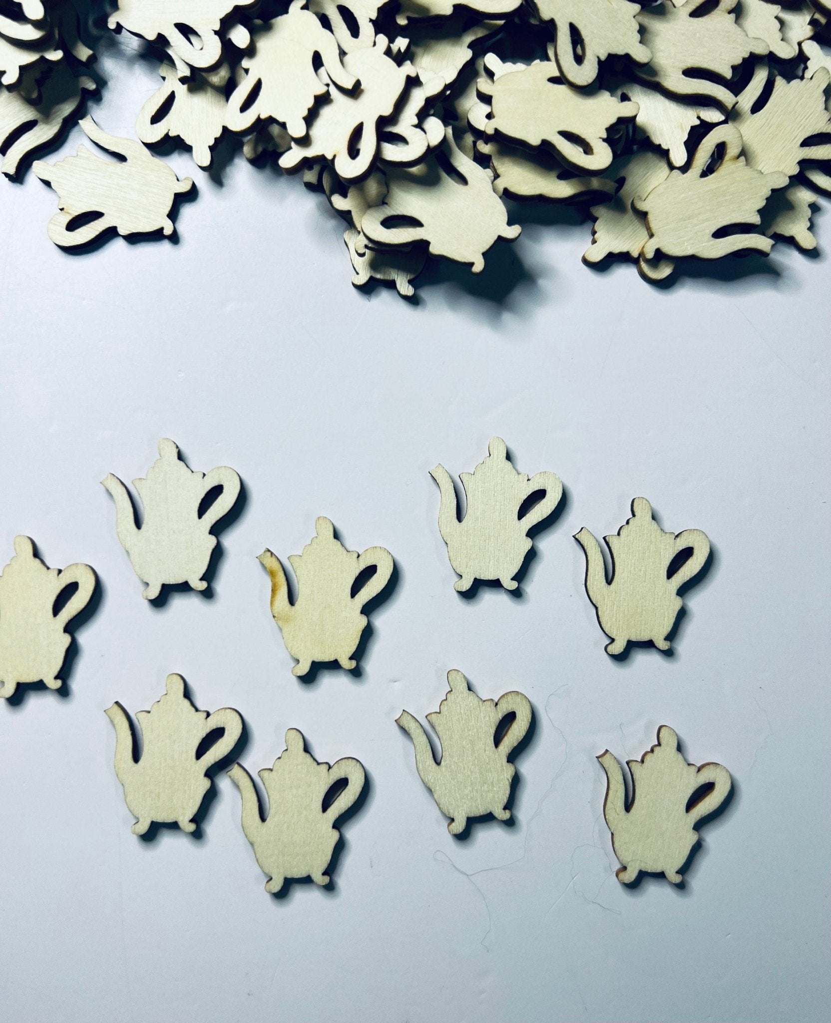 Wood Cut Teapot - Old Fashion Tea Pot Trinket - Princess Teapot Trinket - Doodads - Mini Objects - Speech and Smile